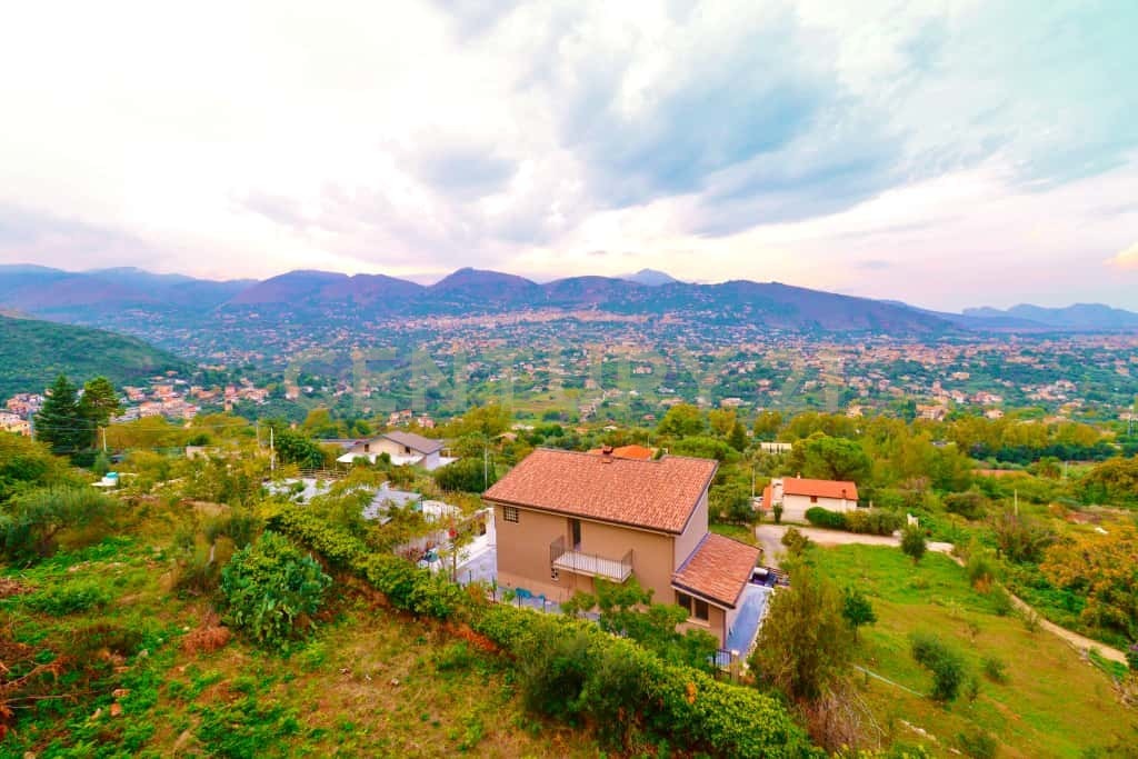 Quadrilocale in vendita in via fondo buccheri 10, Monreale