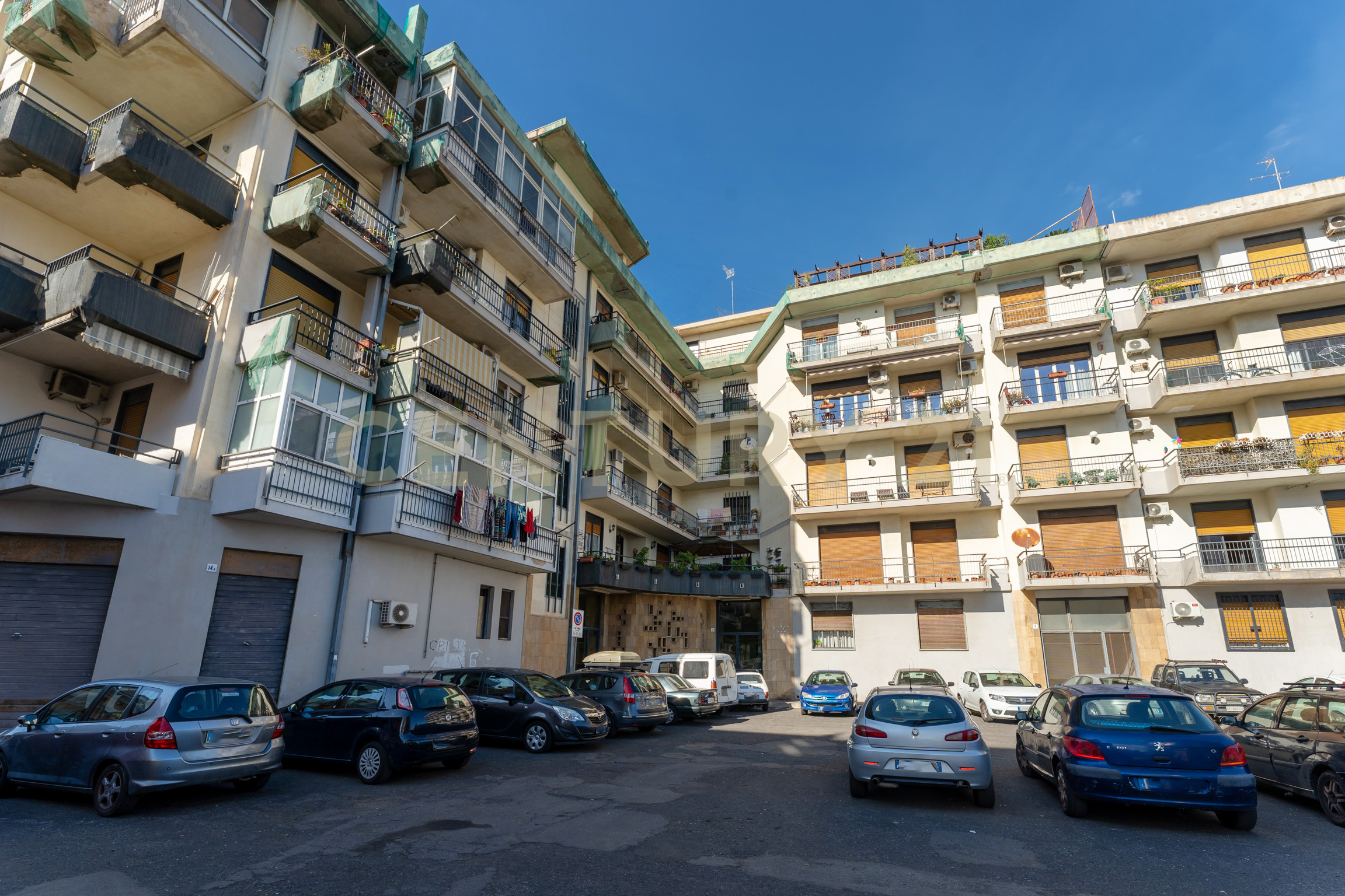 Appartamento con giardino in via fiume 12, Catania