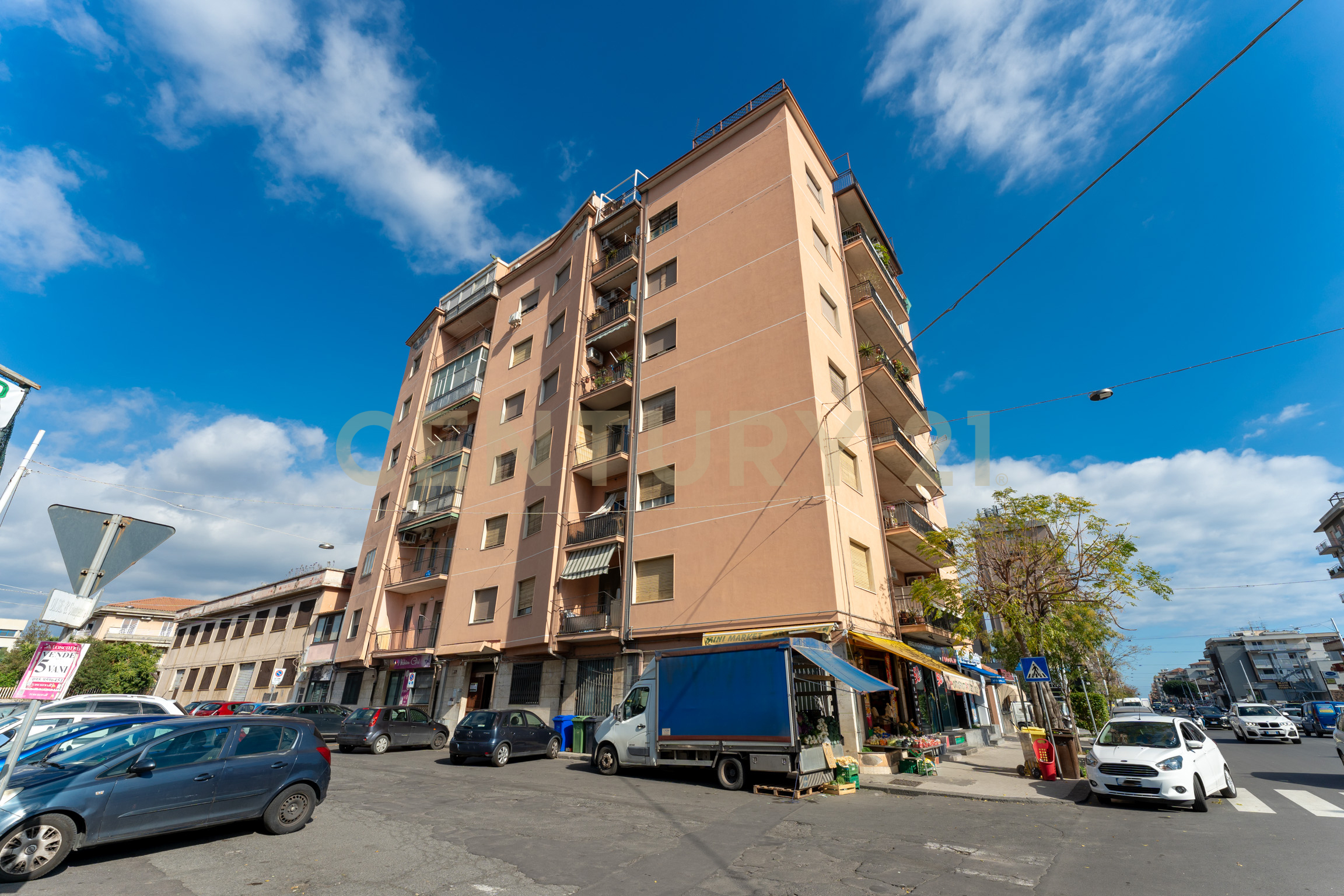 Appartamento con terrazzo in via giacomo pagliari 2, Catania