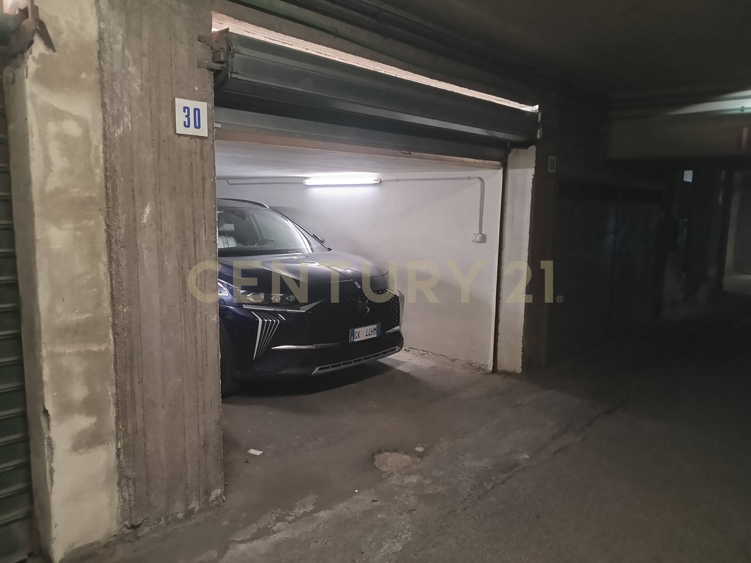 Box/Garage 20mq ristrutturato in via francesco guglielmino 14, Catania