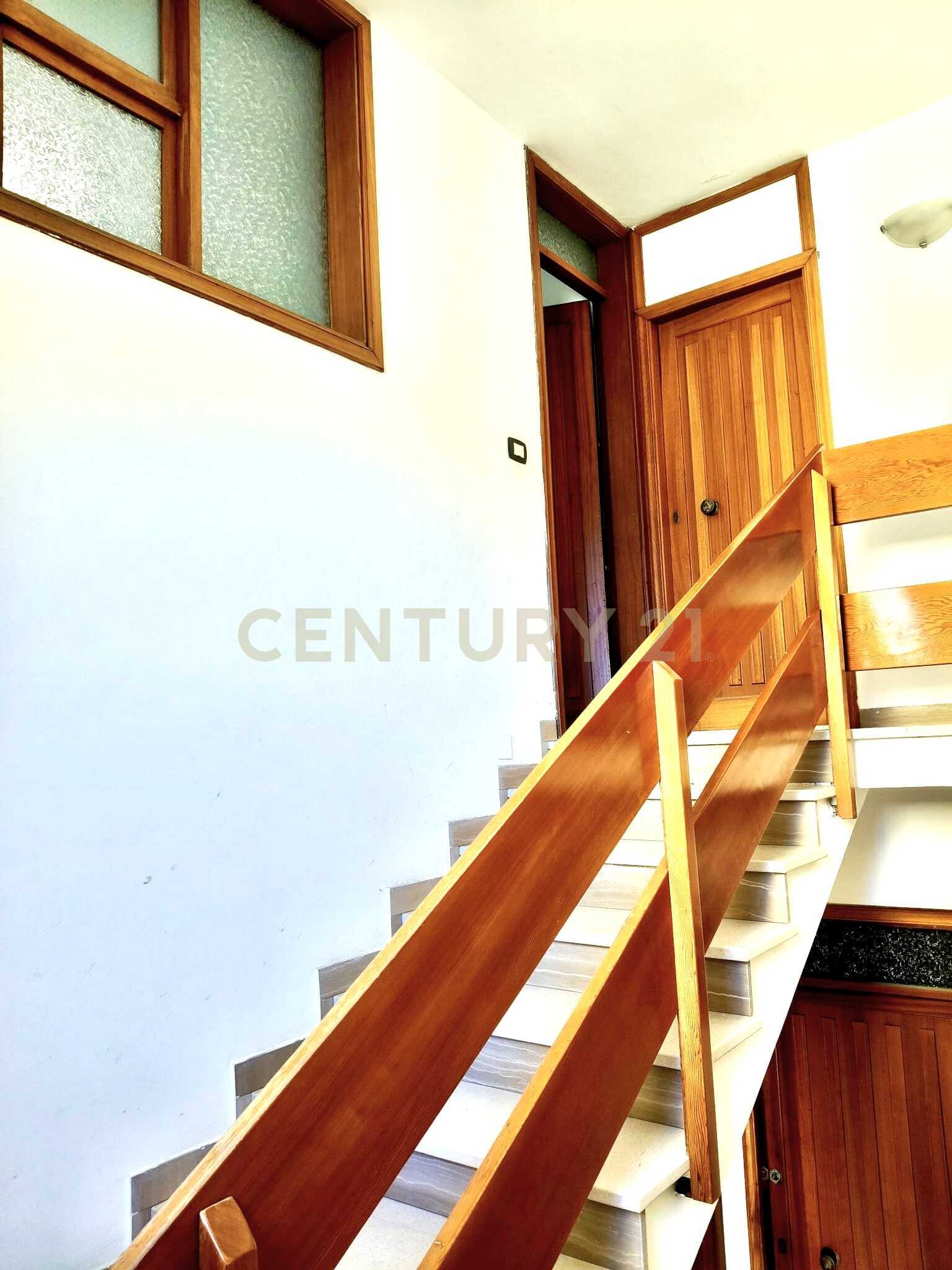 Quadrilocale vista mare in via tripoli 134, Capo d'Orlando