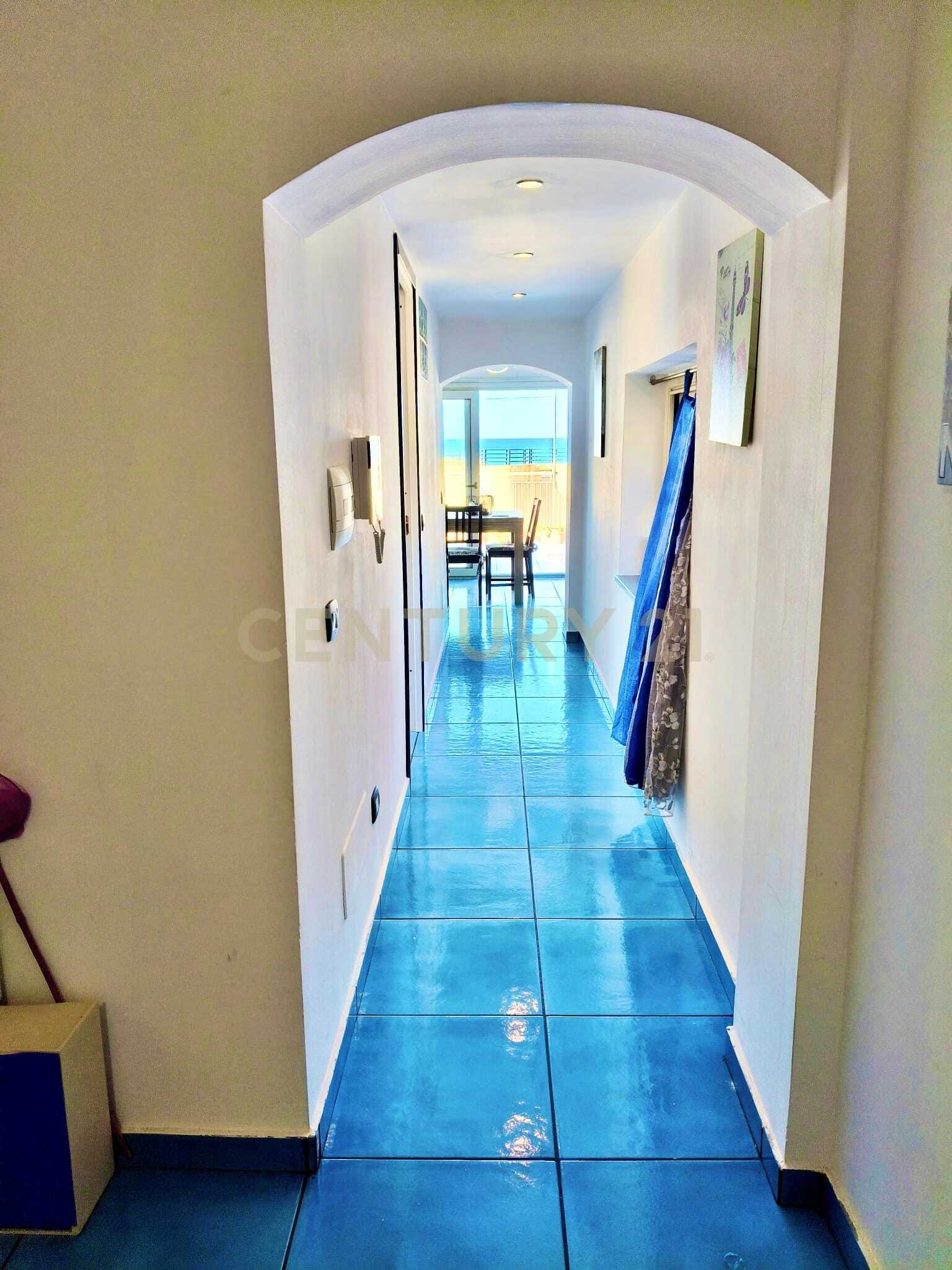 Quadrilocale vista mare in via tripoli 134, Capo d'Orlando