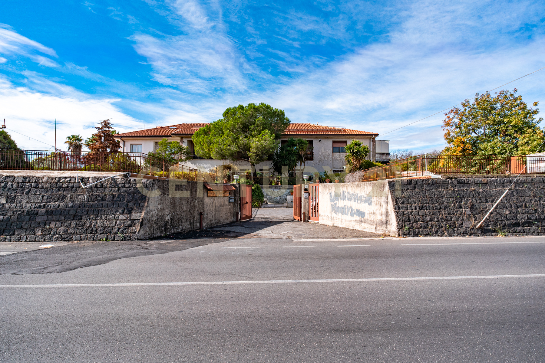 Appartamento con giardino in via pulei 49a, Mascalucia