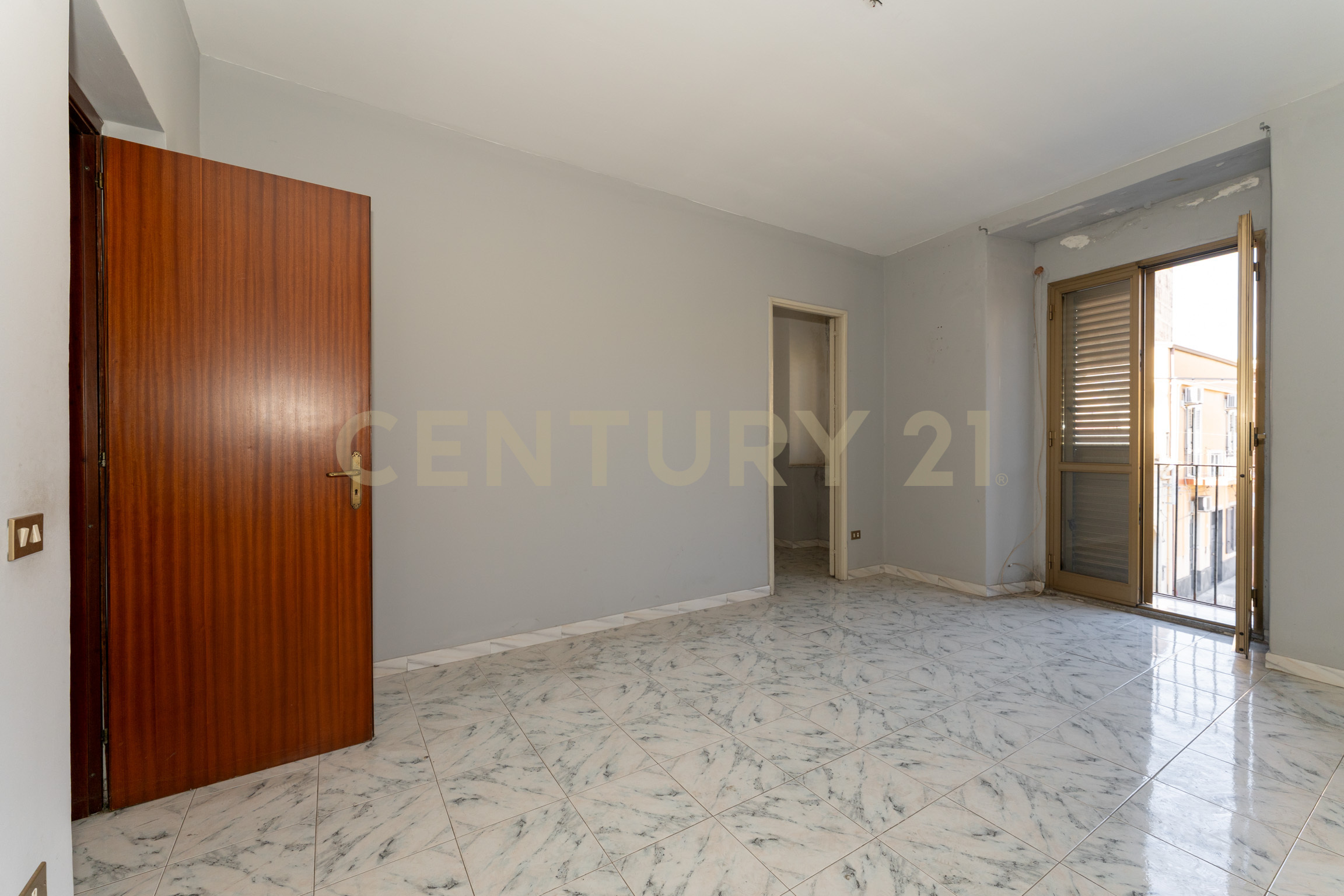 Casa indipendente con terrazzo in via stagno 67, Catania