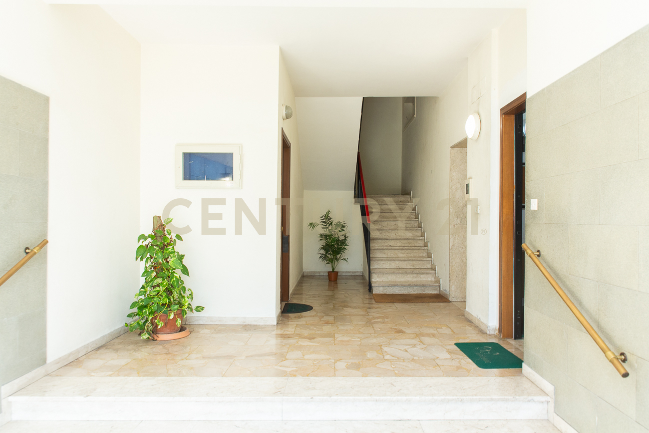 Quadrilocale con giardino in via madonna di fatima 71, Gravina di Catania