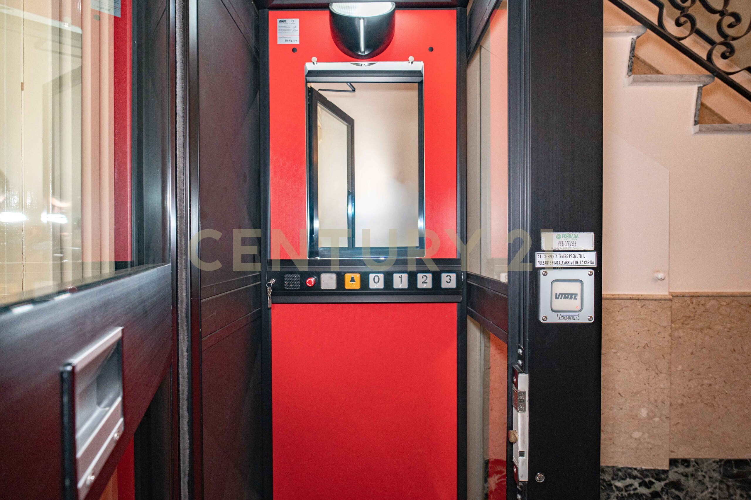 Casa indipendente con terrazzo in via giuseppe mazzini 88, Piazza Armerina