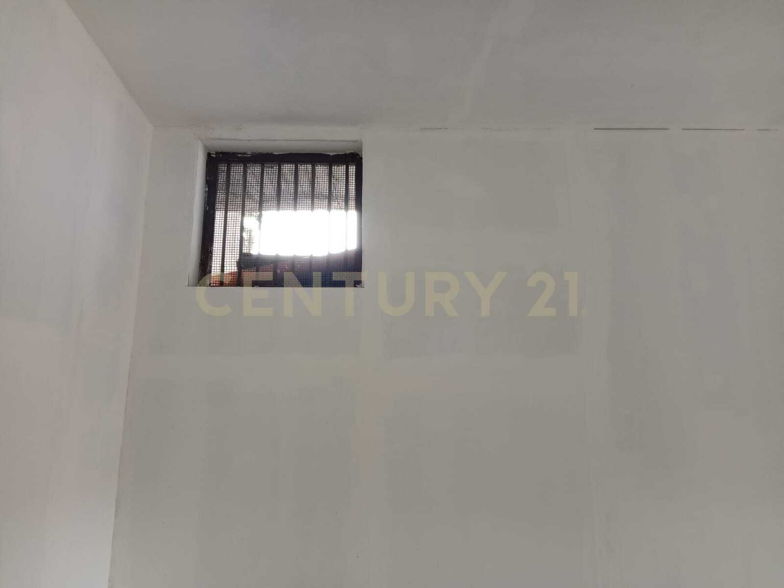 Box/Garage 44mq con giardino in via domenico morelli 13, Catania