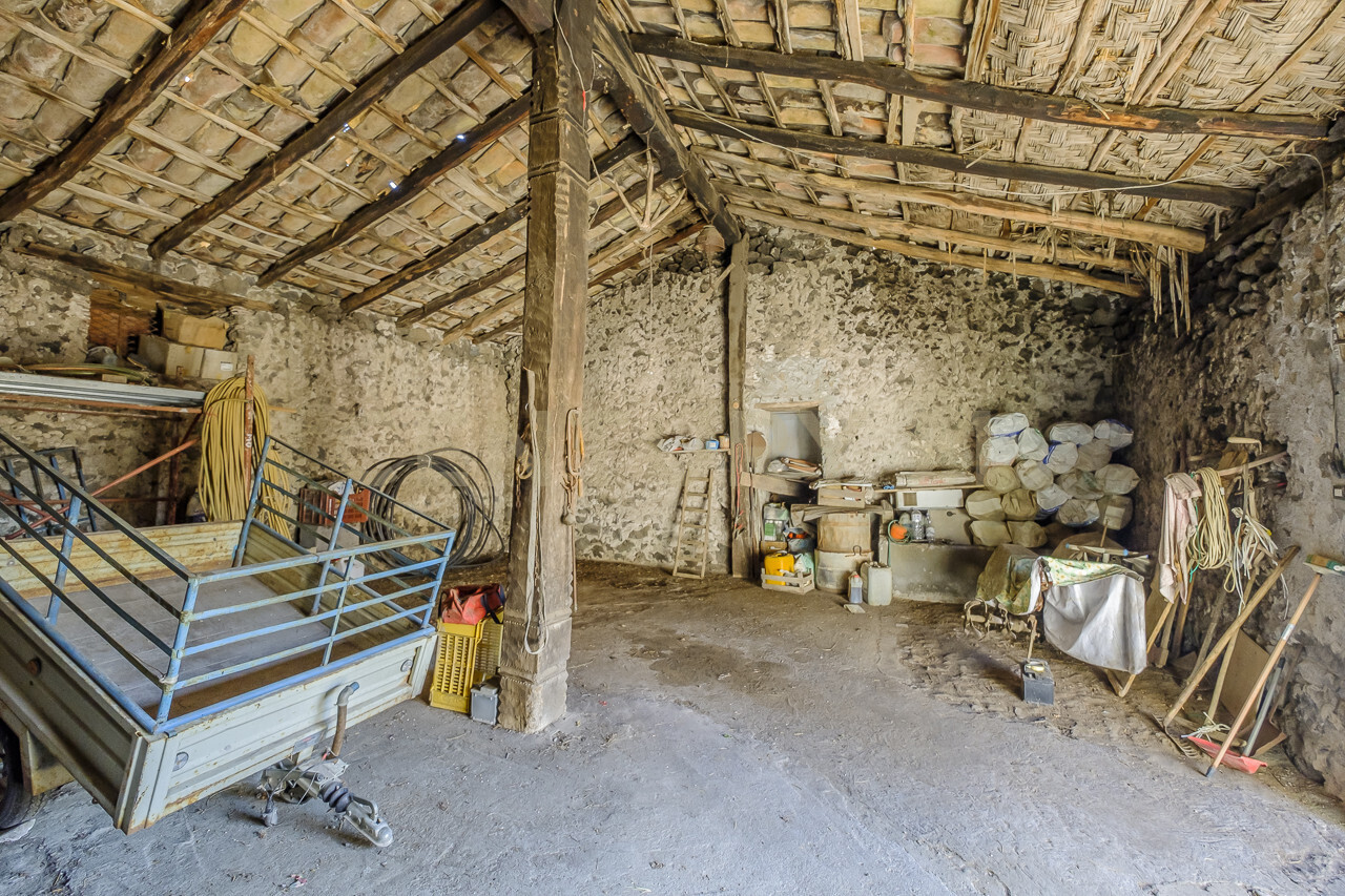 Rustico con giardino in via marsala 10, Belpasso