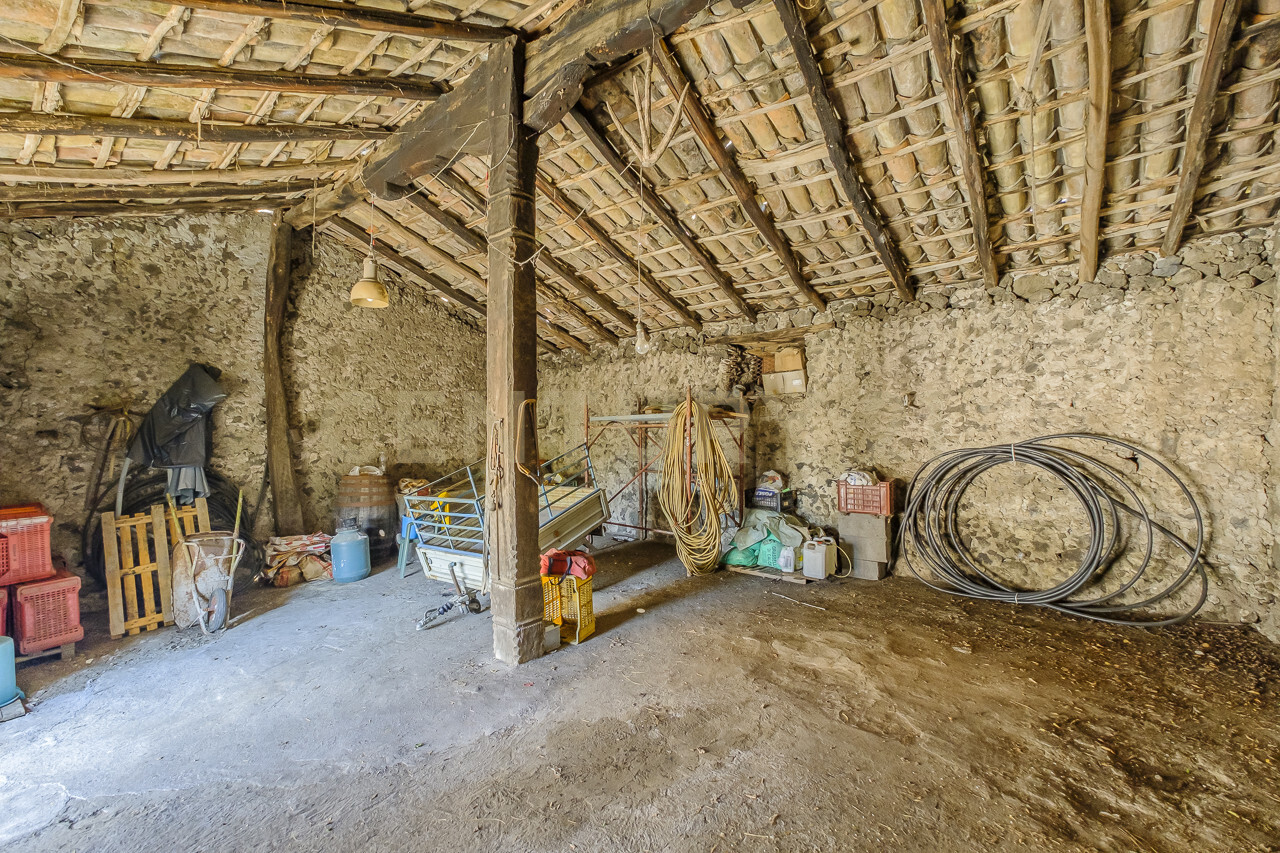 Rustico con giardino in via marsala 10, Belpasso