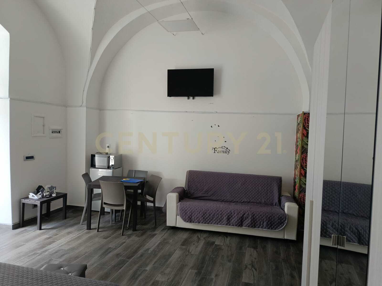 Casa indipendente in vendita in piazza federico di svevia, Catania