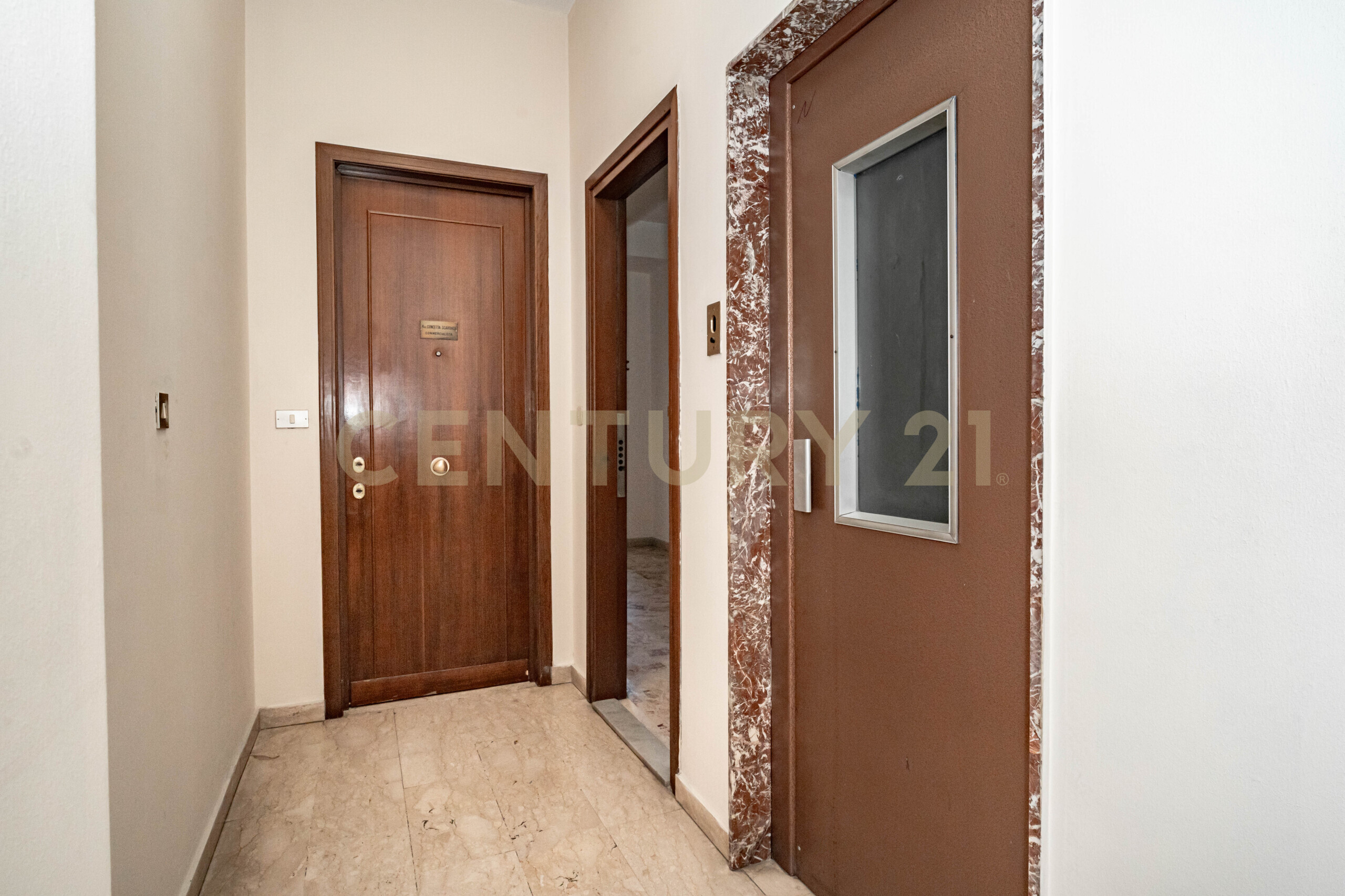 Quadrilocale con terrazzi in via imperia 3, Catania