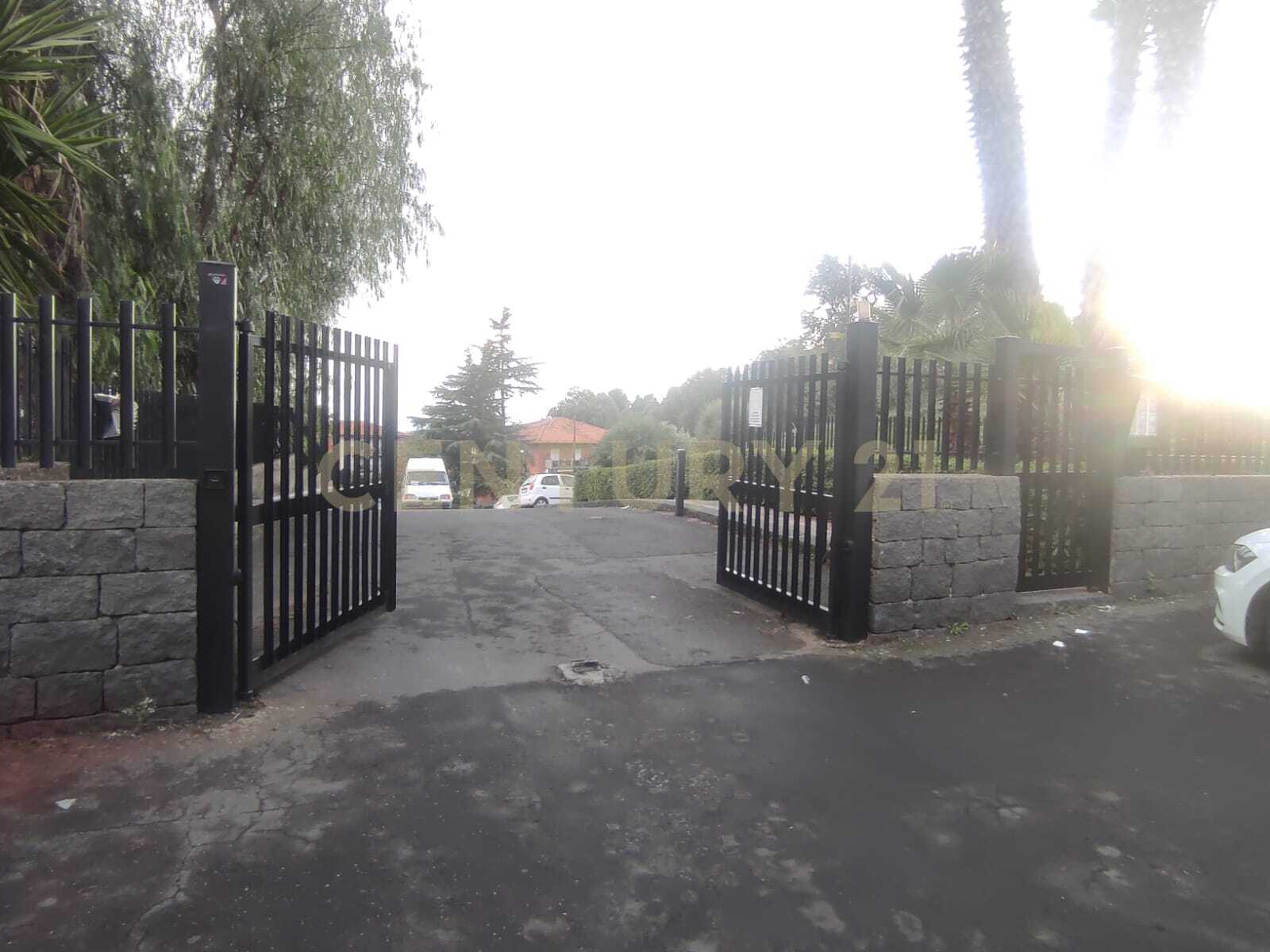 Trilocale con giardino in via tremestieri 16 b, Mascalucia