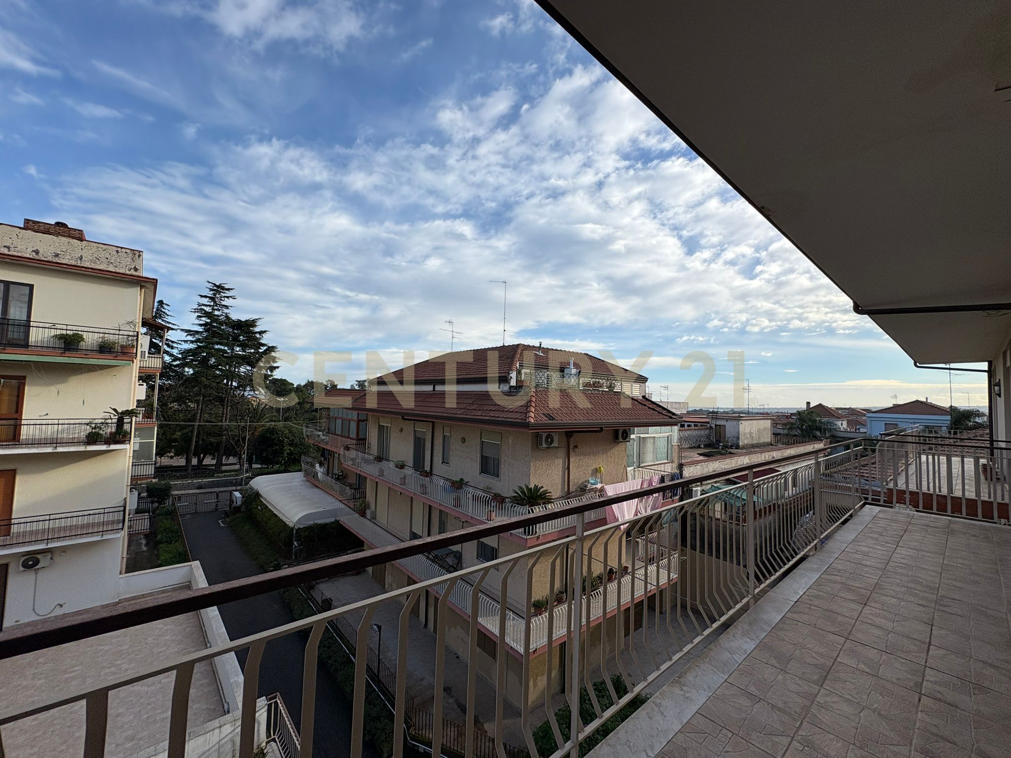 Quadrilocale con terrazzo in via aldo moro, Fiumefreddo di Sicilia