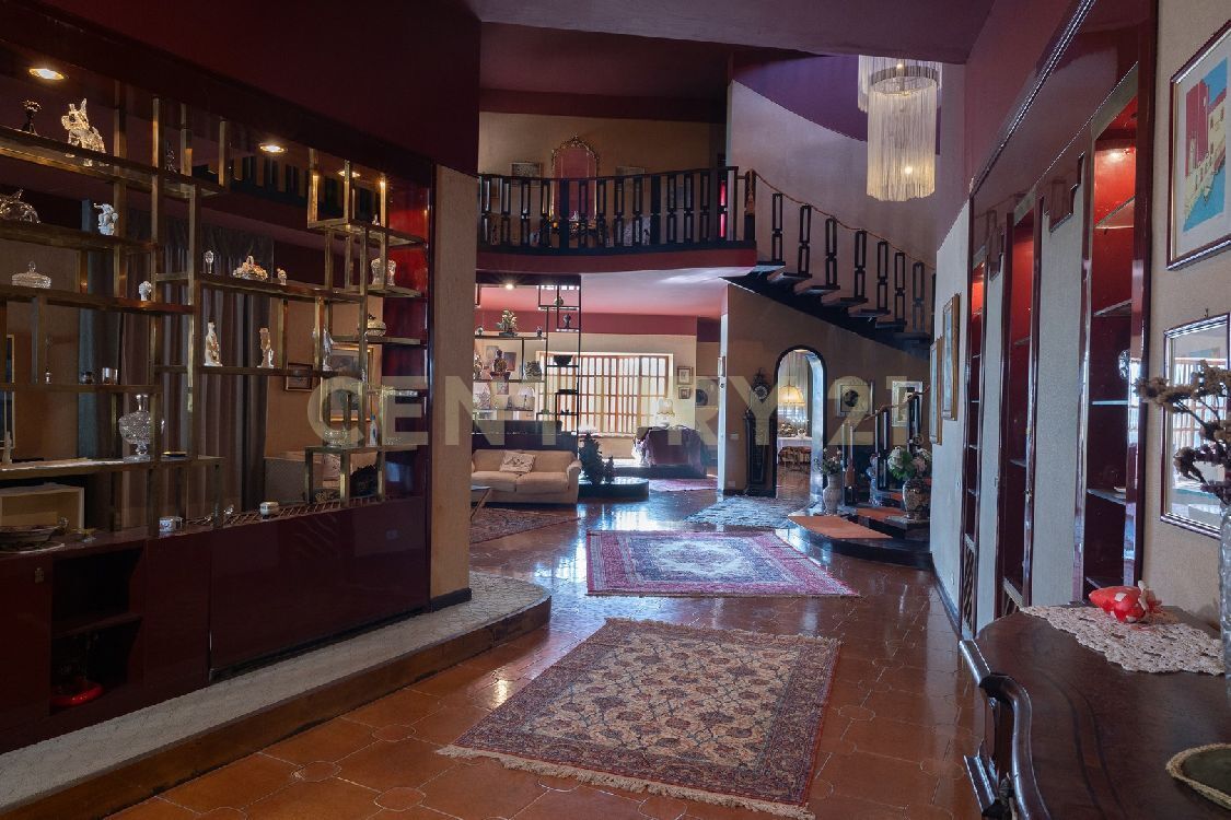 Villa con giardino in via delle rose, Porto Empedocle