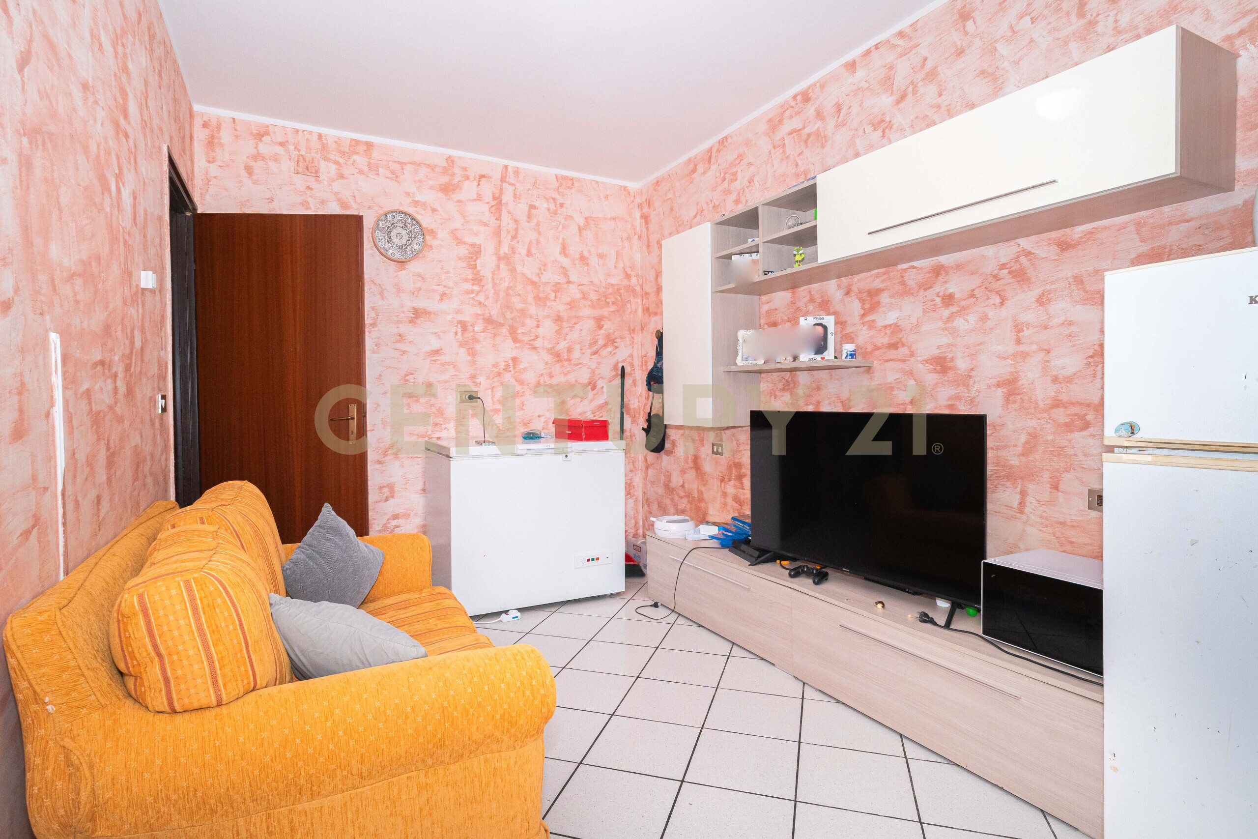 Casa indipendente con terrazzo in c.da san leonardo sottano, Carlentini