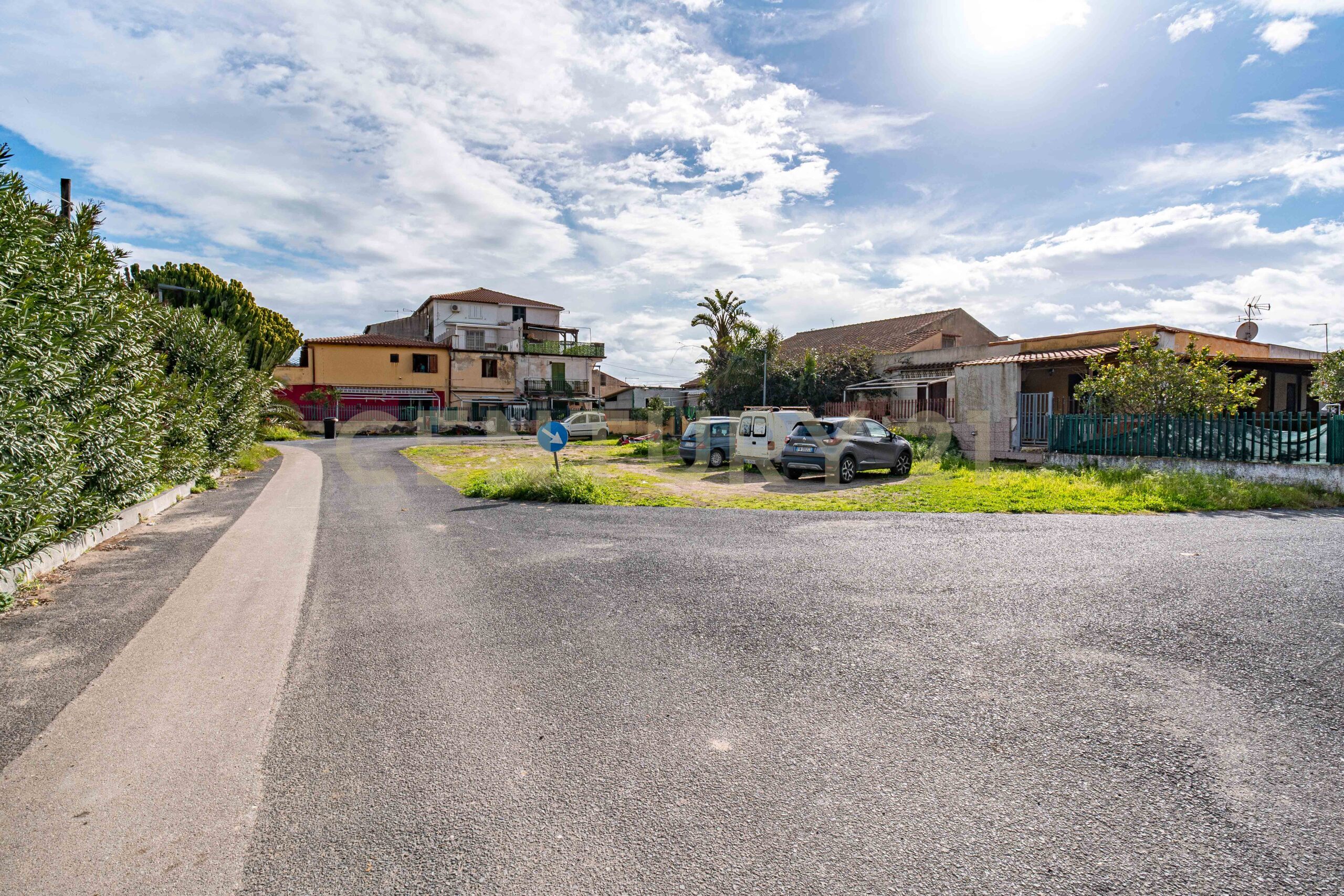 Casa indipendente con terrazzo in c.da san leonardo sottano, Carlentini