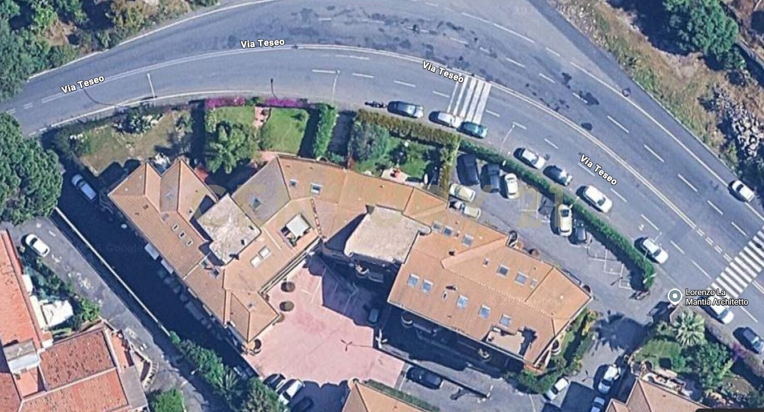 Quadrilocale con giardino in via teseo, Catania