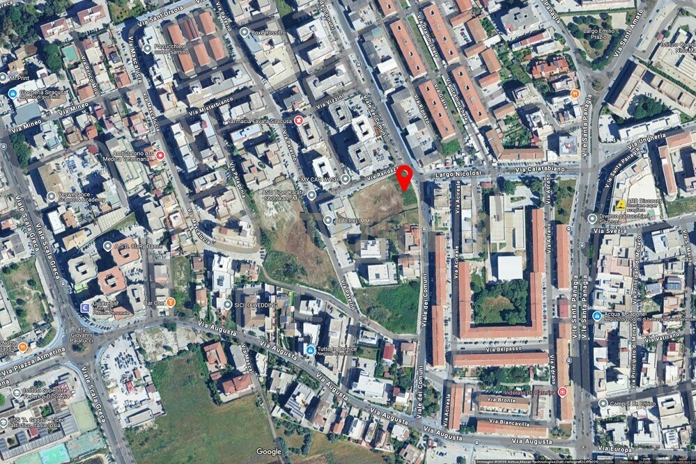 Terreno Edificabile con giardino in viale dei comuni 29, Siracusa