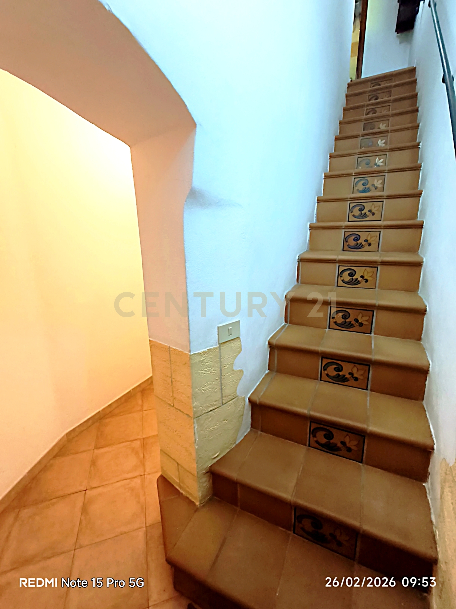 Casa indipendente con terrazzo in via ruggero settimo 99, Terrasini