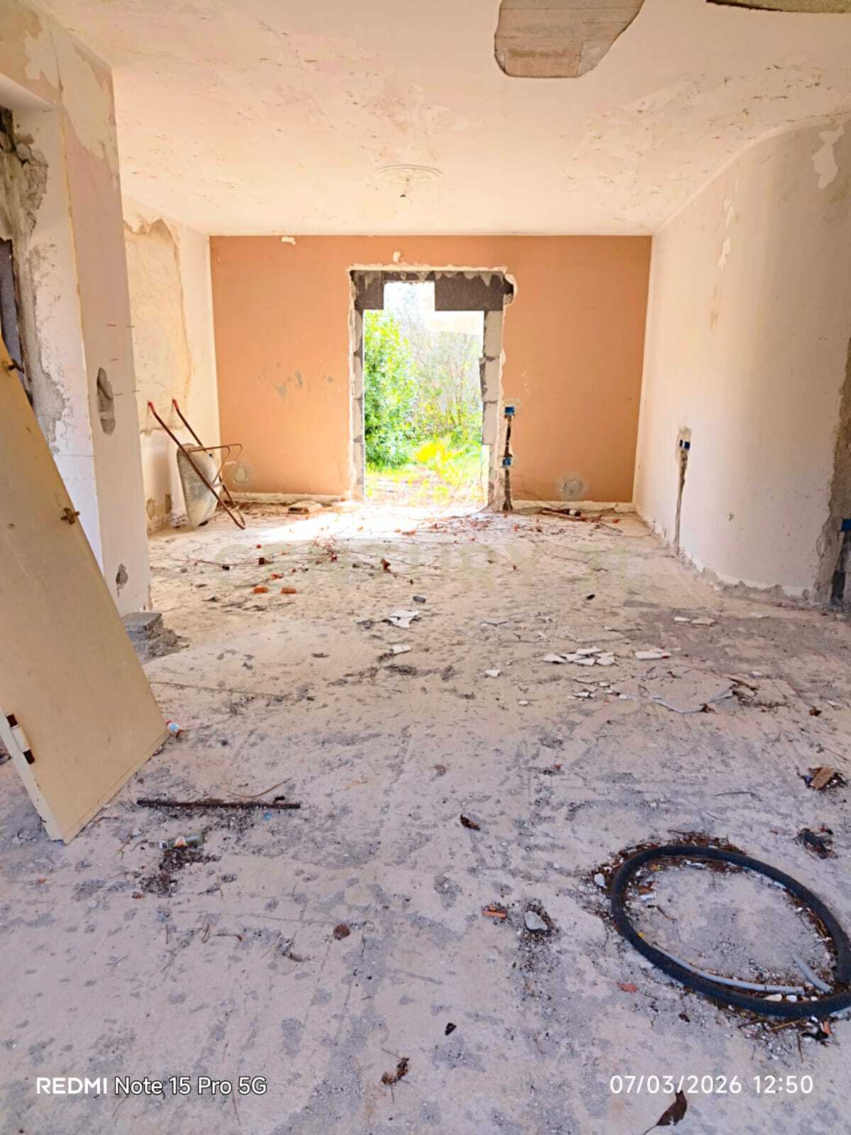 Villa con giardino in via del mandarino 5, Misilmeri