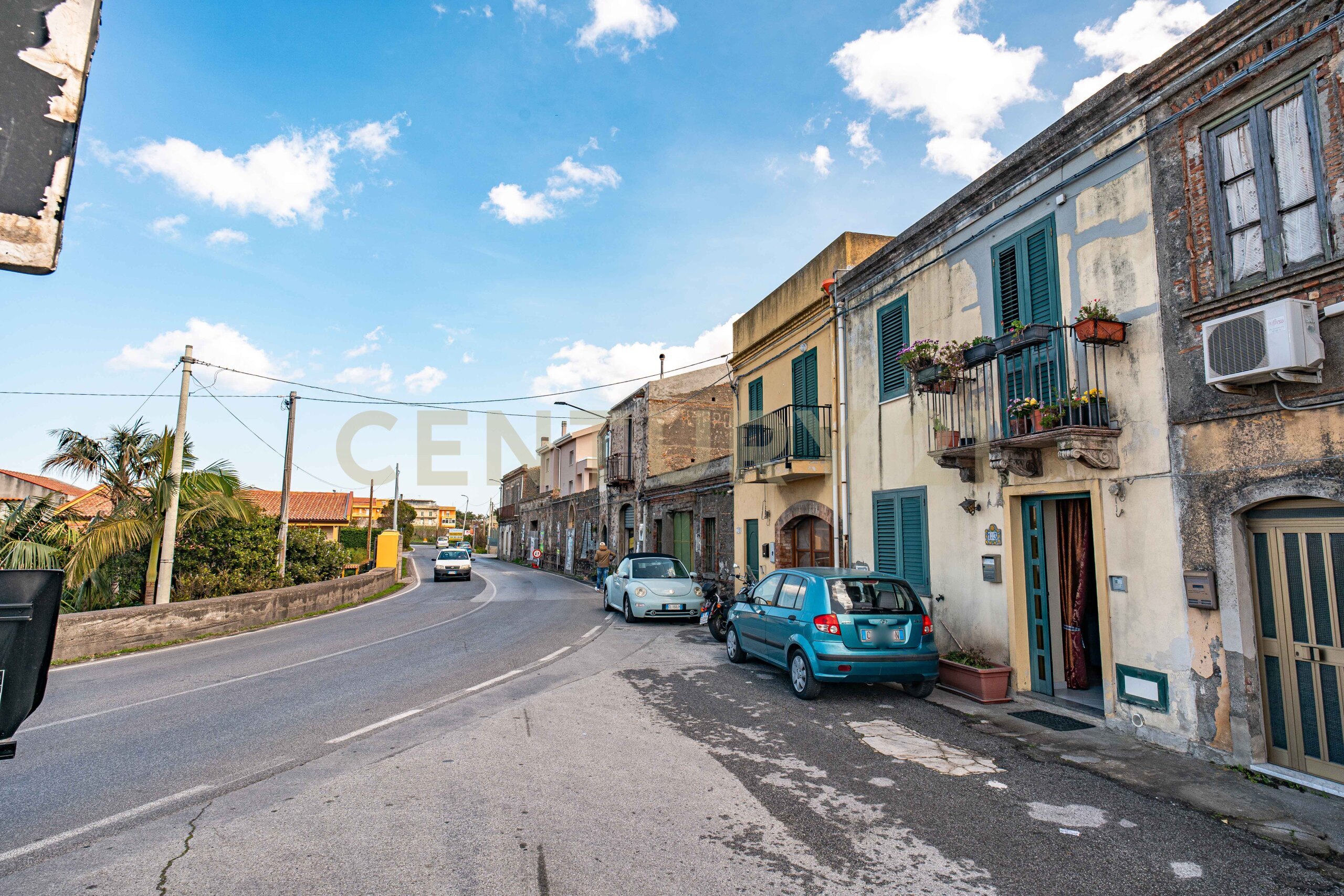 Casa indipendente con giardino in via giacomo brodolini 6, Milazzo