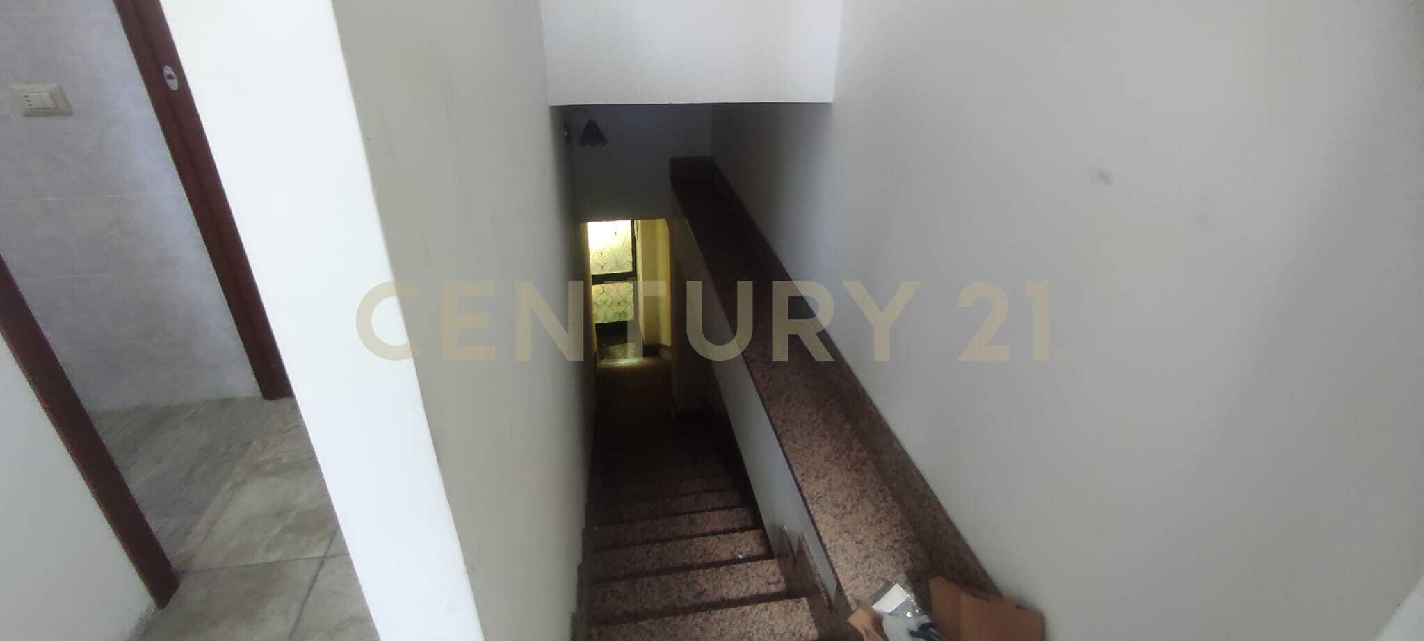 Appartamento con terrazzo in via luigi settembrini 2, Giarre