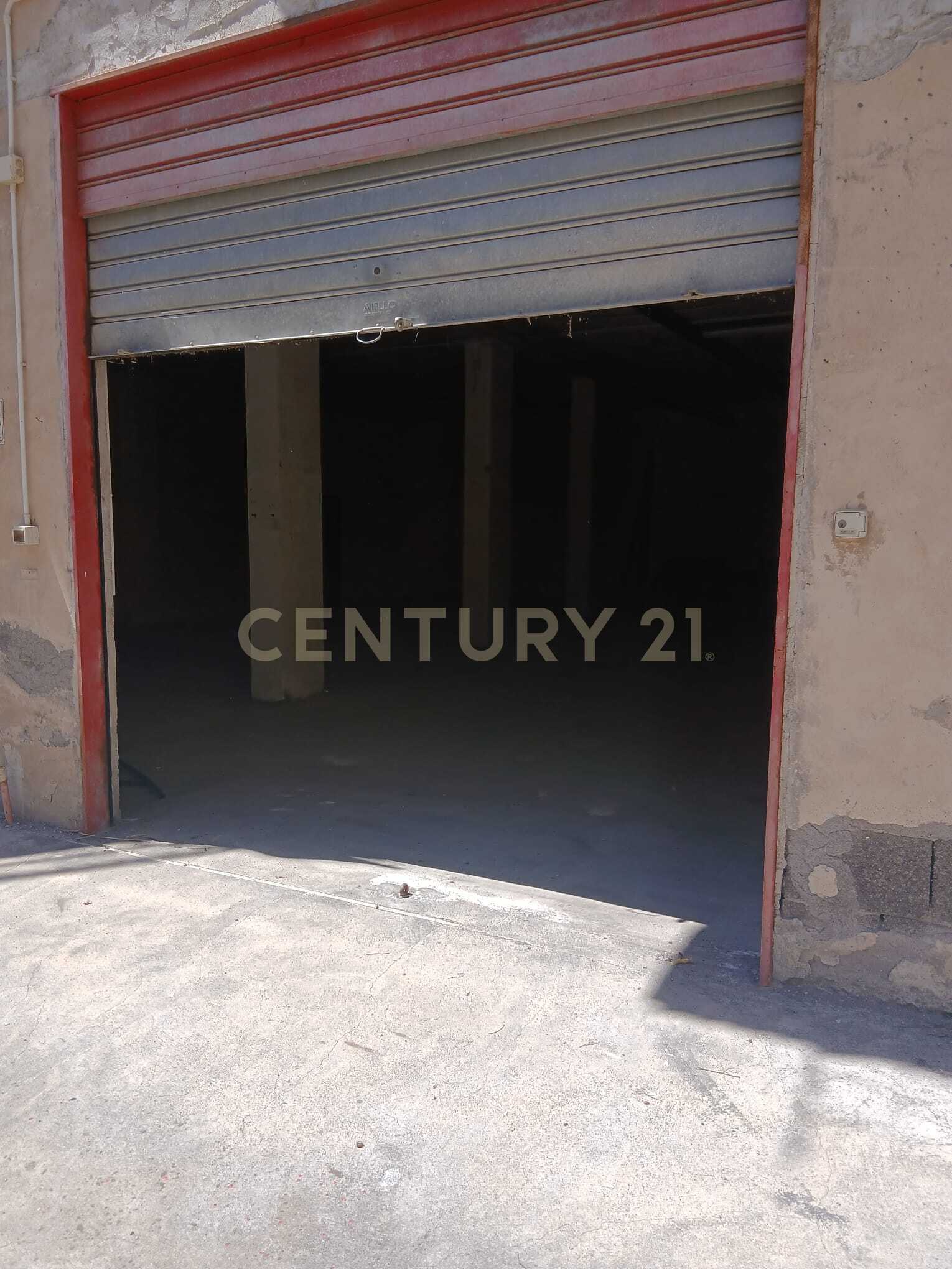 Magazzino in vendita in corso indipendenza 260, Catania
