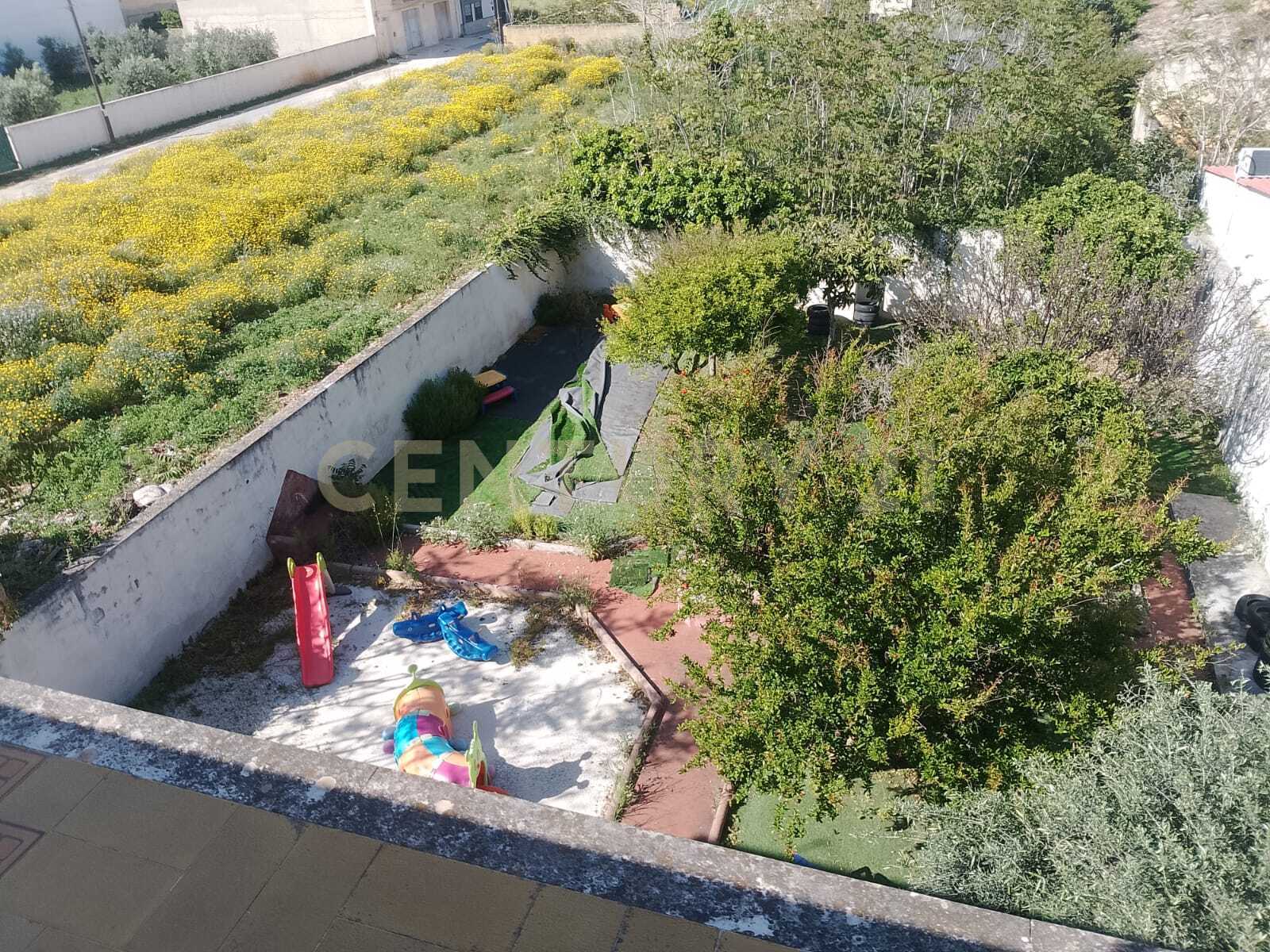 Villa con giardino in via castelvetrano 71, Mazara del Vallo