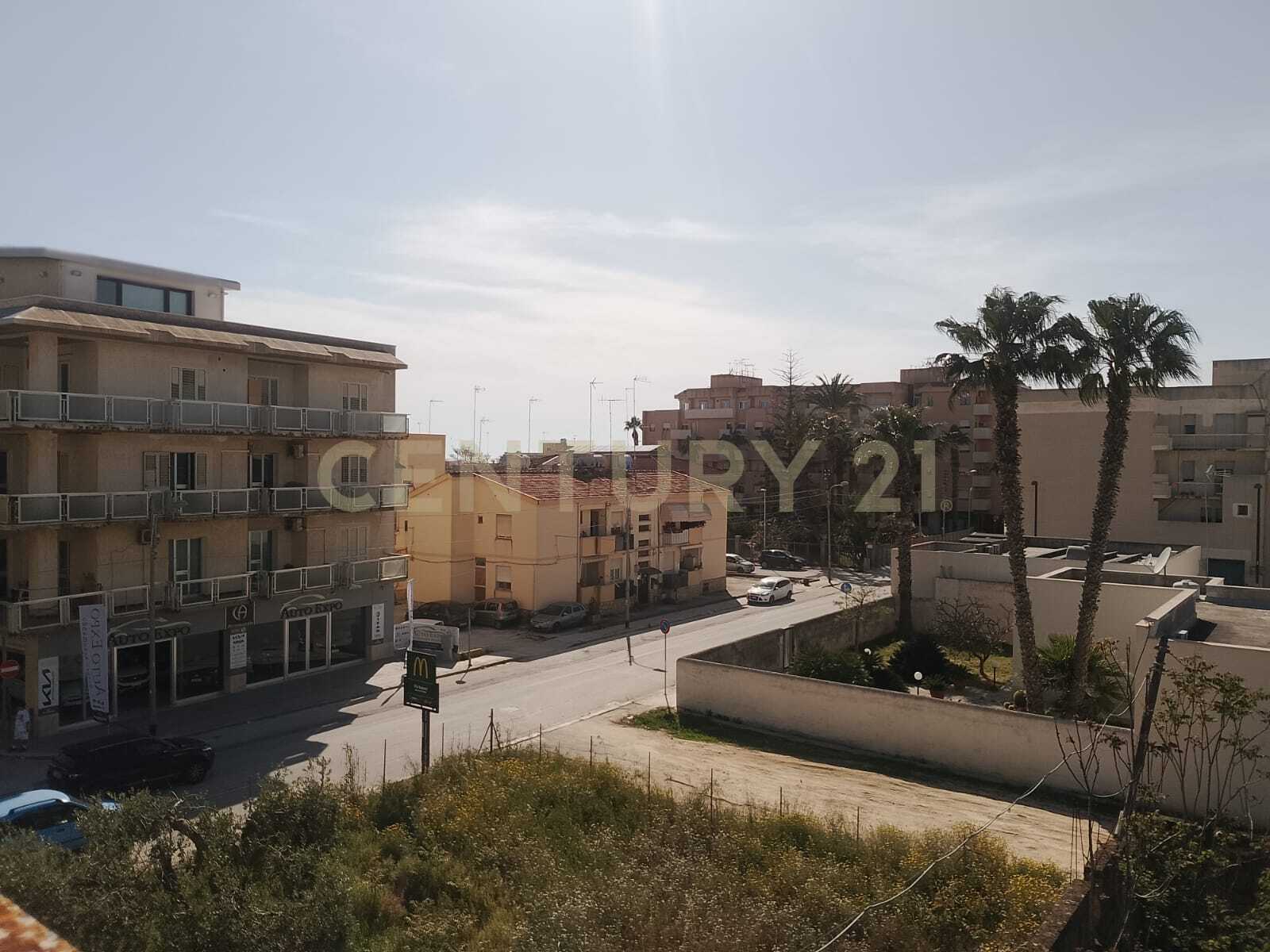Villa con giardino in via castelvetrano 71, Mazara del Vallo