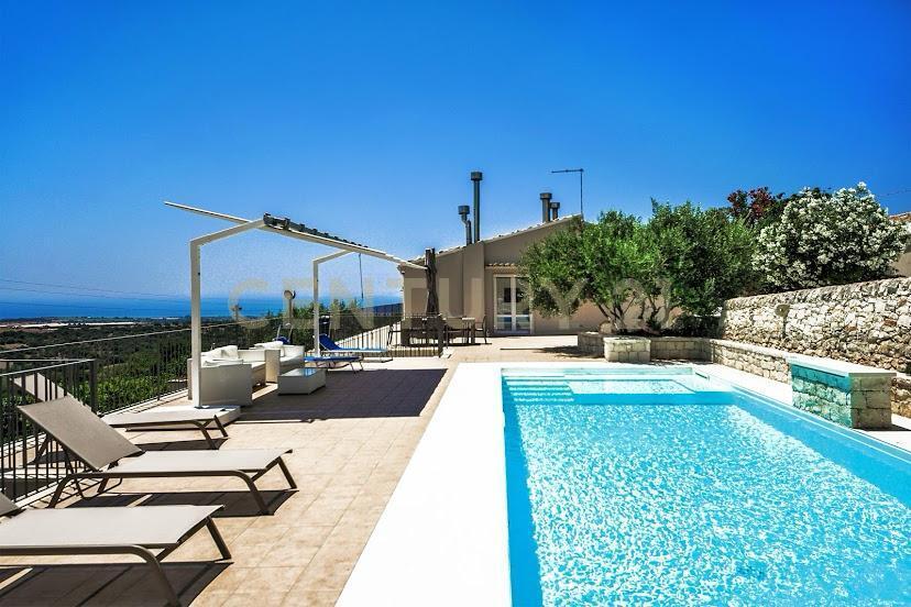 Casa indipendente con giardino in contrada pozzillo, Ragusa