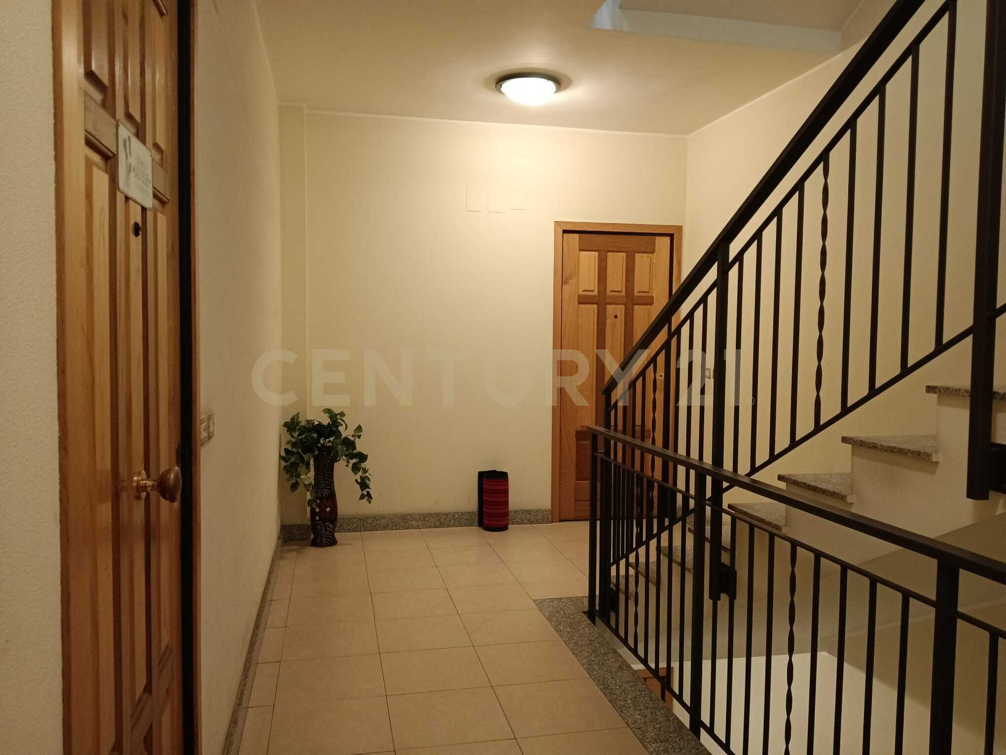 Trilocale con box in via prof. sfameni, Torregrotta