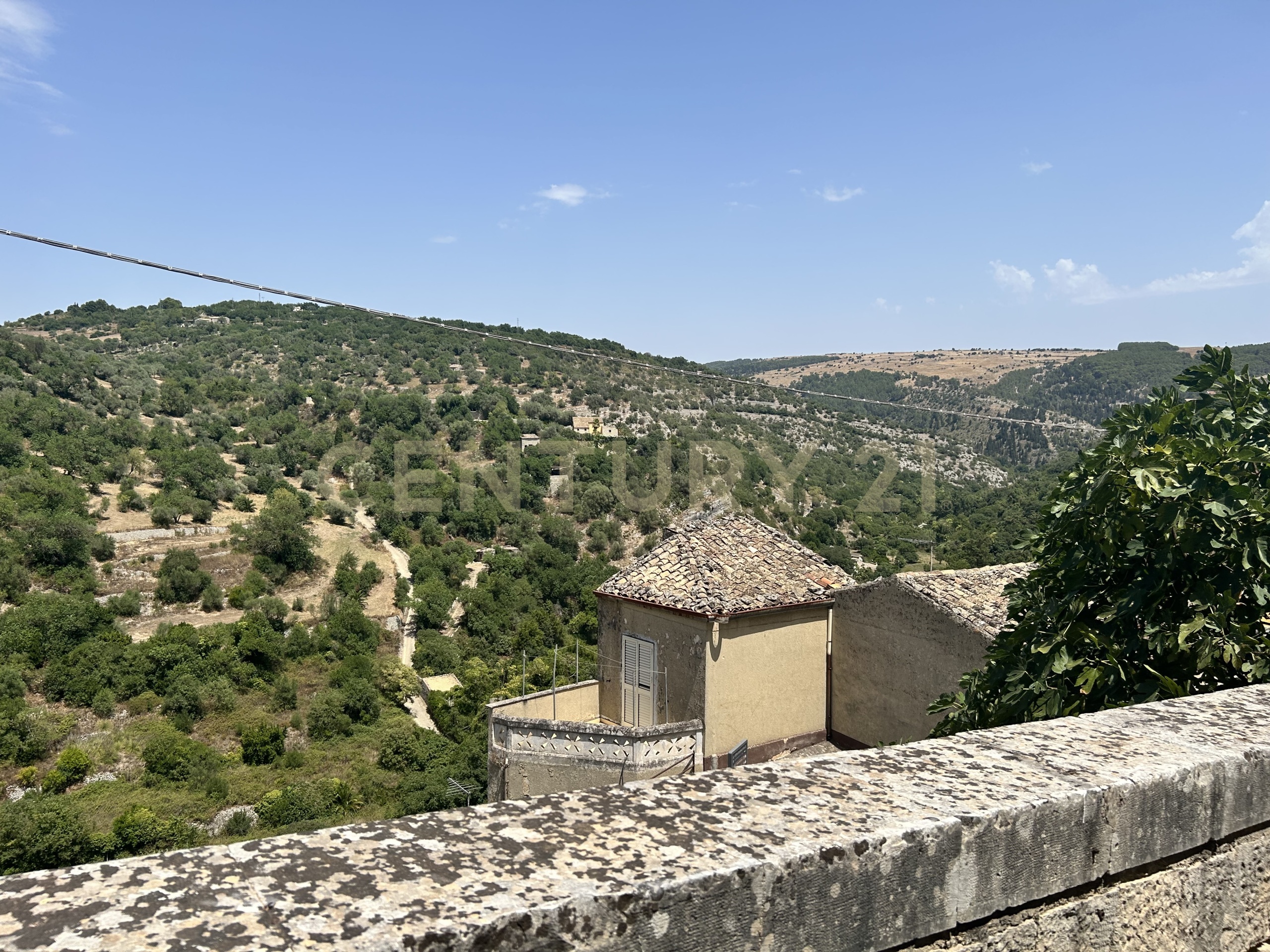 Casa indipendente con giardino a Ragusa
