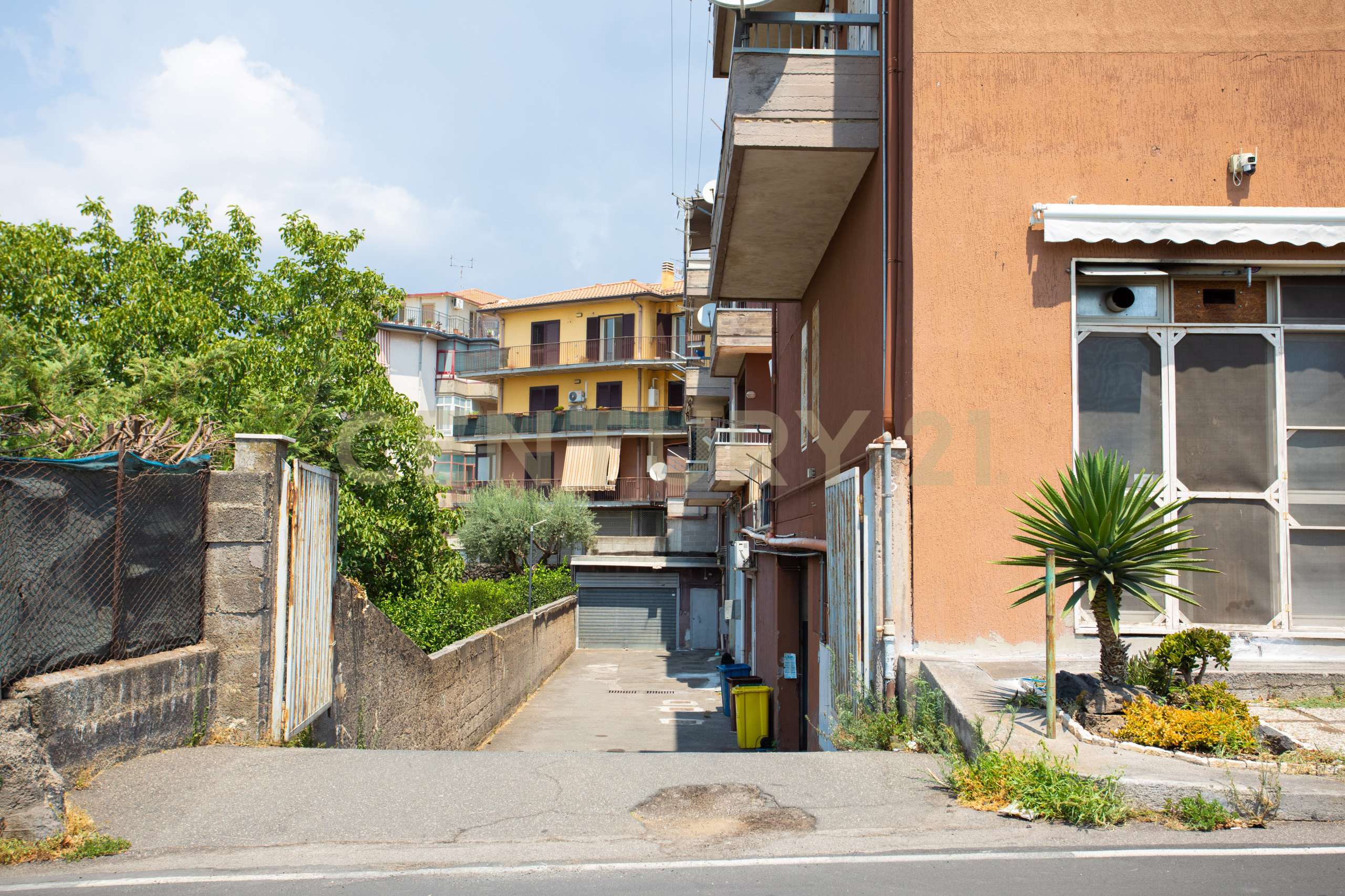 Laboratorio in vendita in viale della regione 5, Camporotondo Etneo