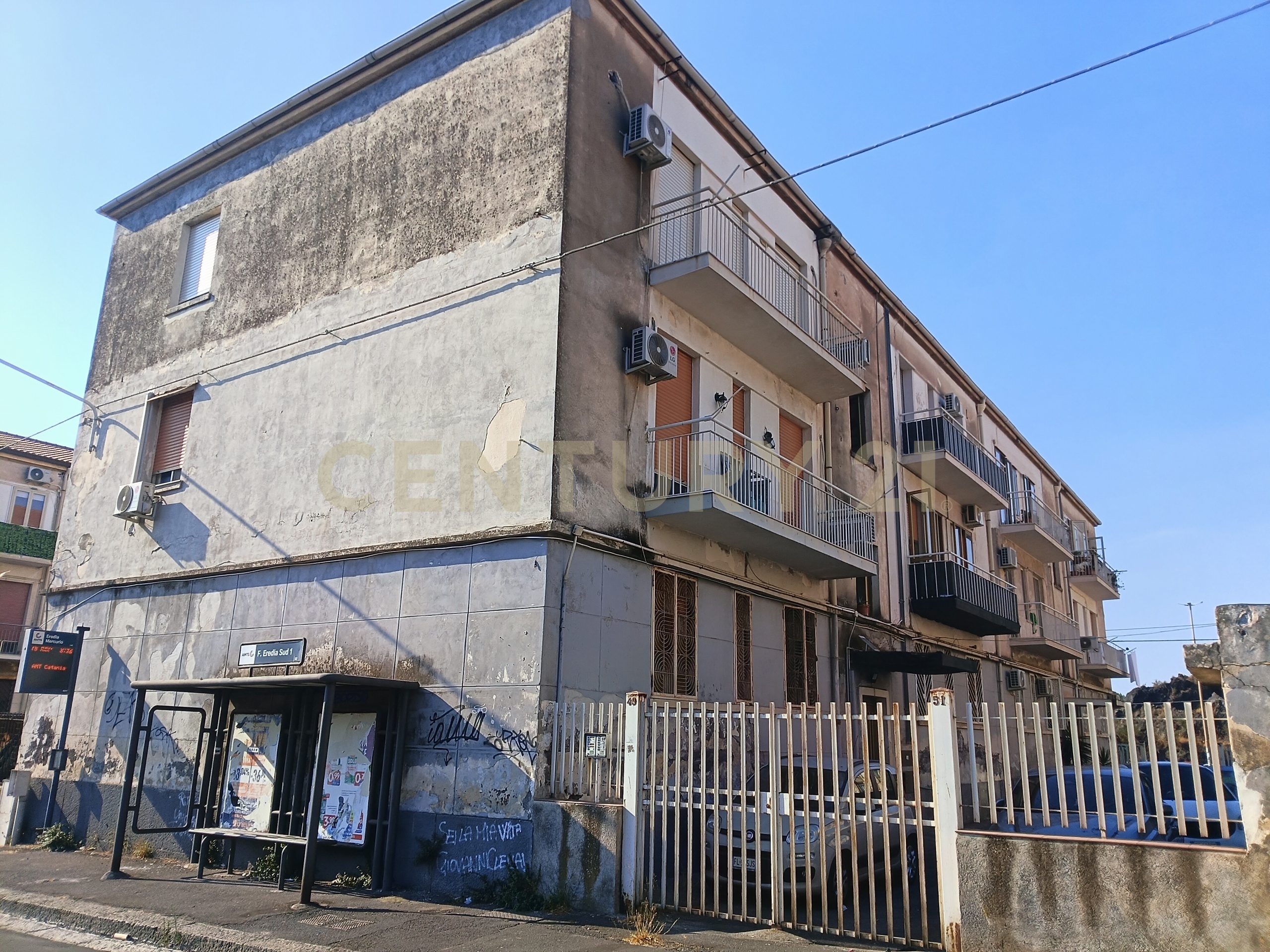 Quadrilocale da ristrutturare in via filippo eredia 49, Catania