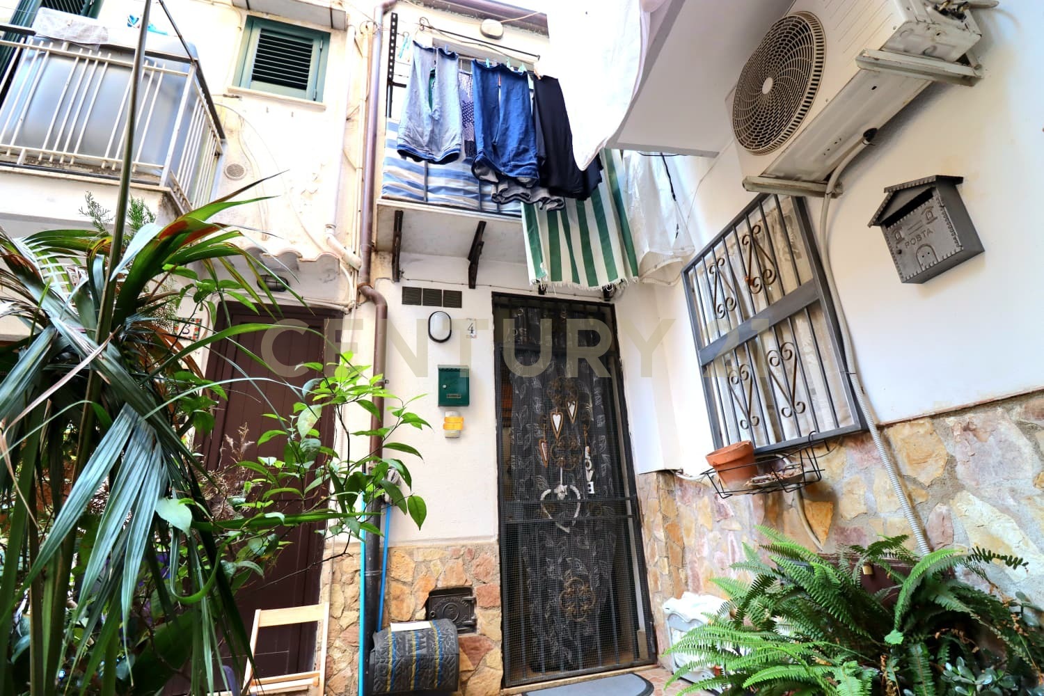 Bilocale da ristrutturare in chiasso pizzo 4, Monreale