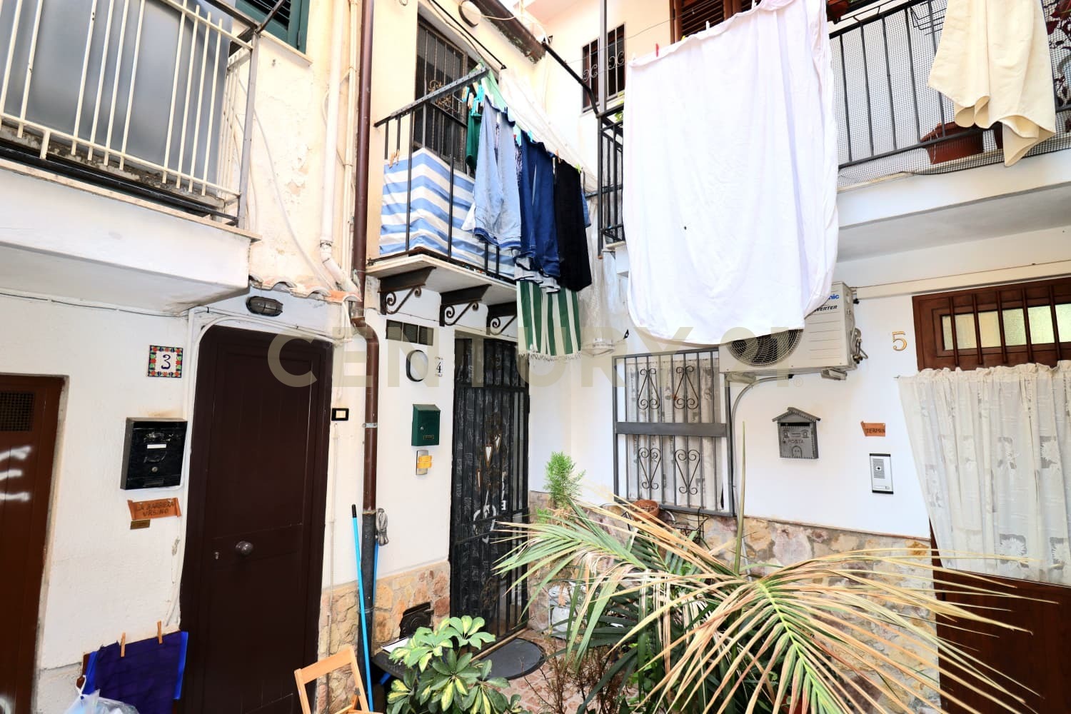 Bilocale da ristrutturare in chiasso pizzo 4, Monreale