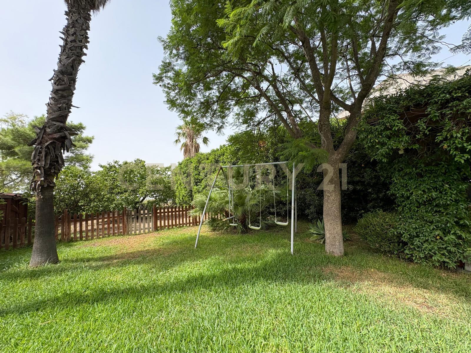 Quadrilocale con giardino in sp13 49, Motta Sant'Anastasia