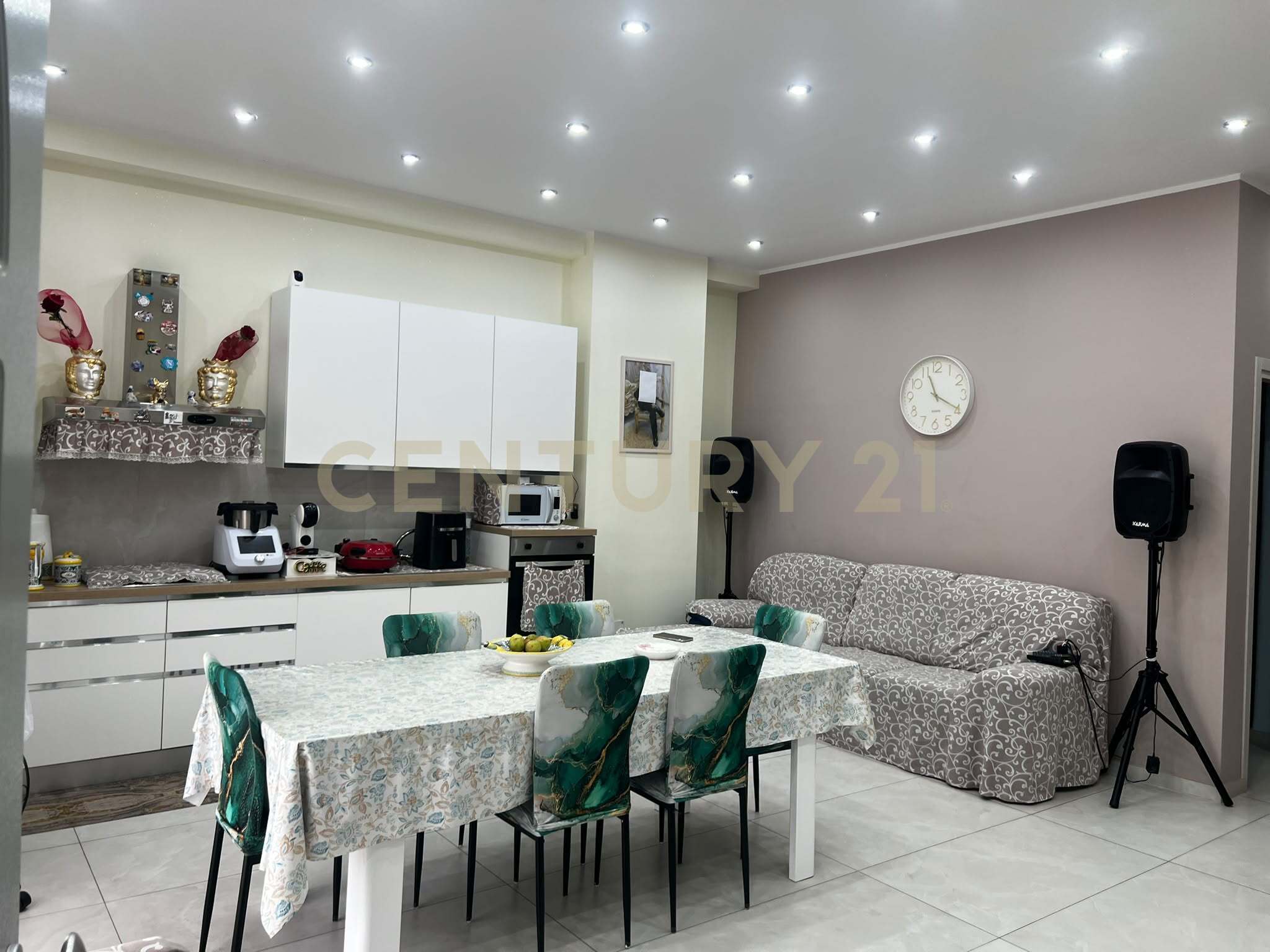 Trilocale in vendita in via pacinotti 3, Catania