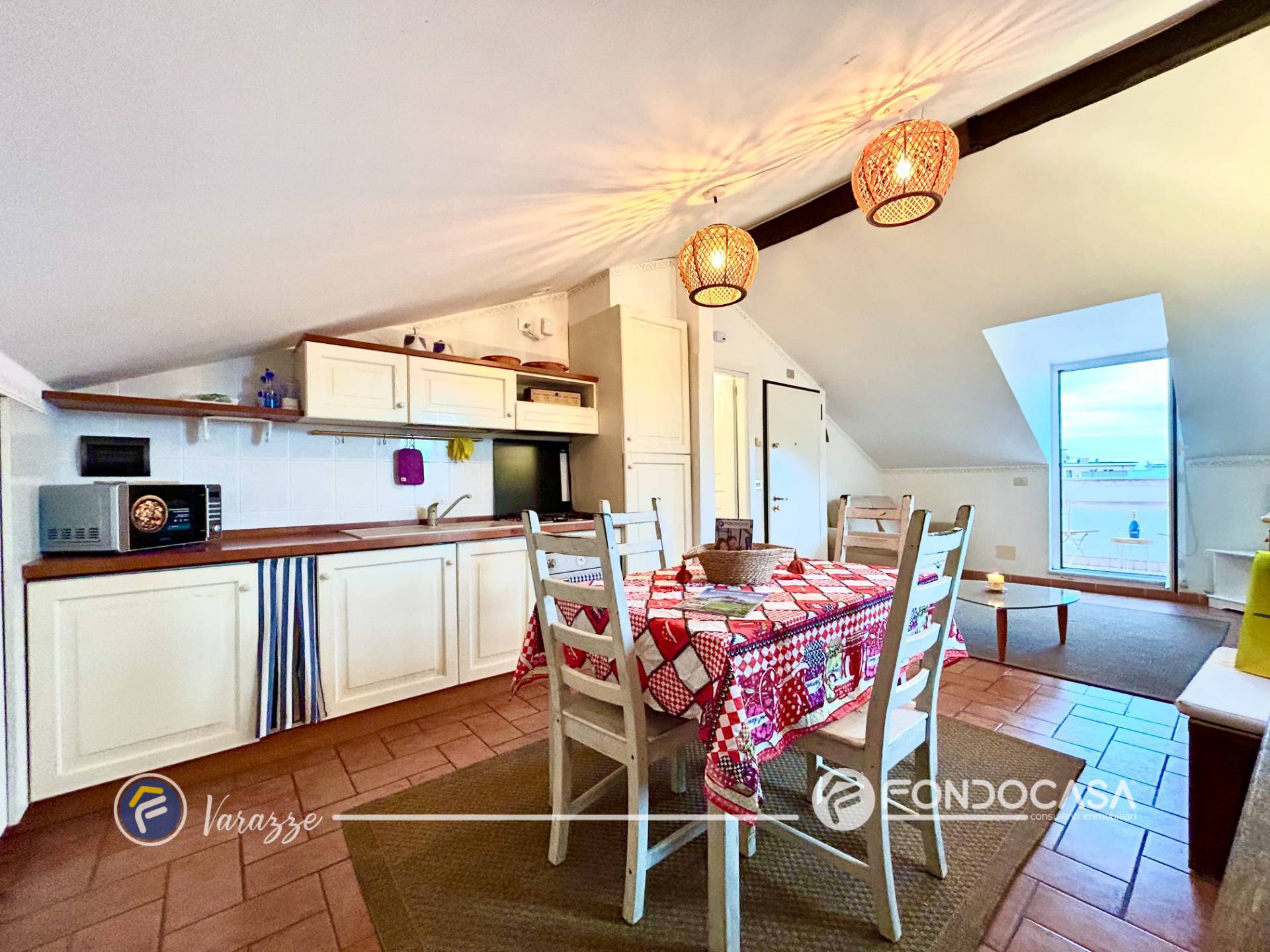 Appartamento in vendita a Varazze