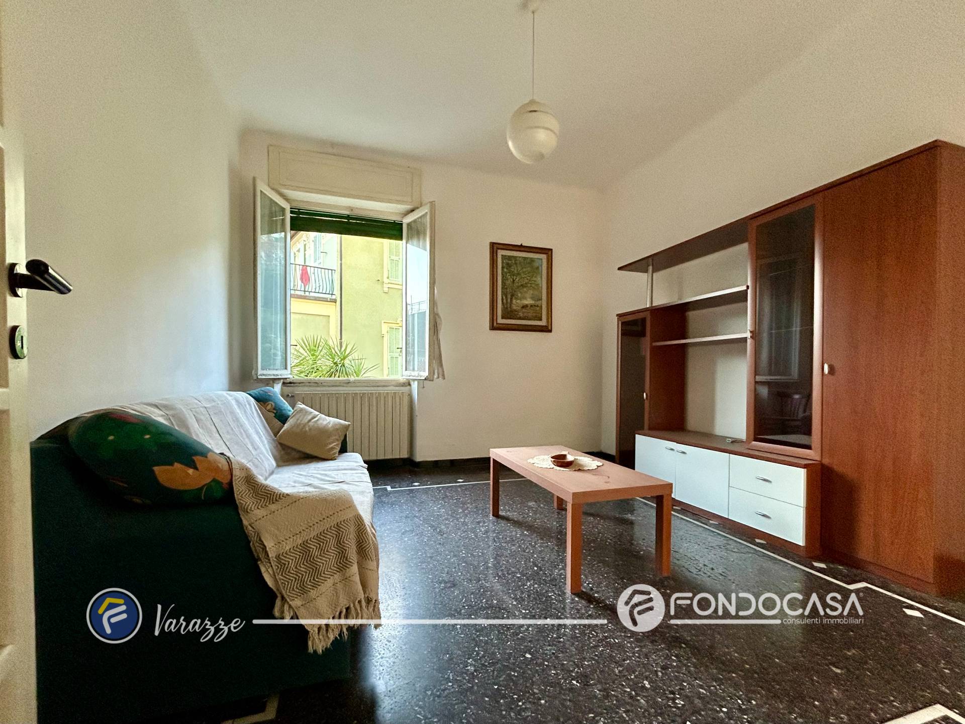 Appartamento in vendita a Varazze