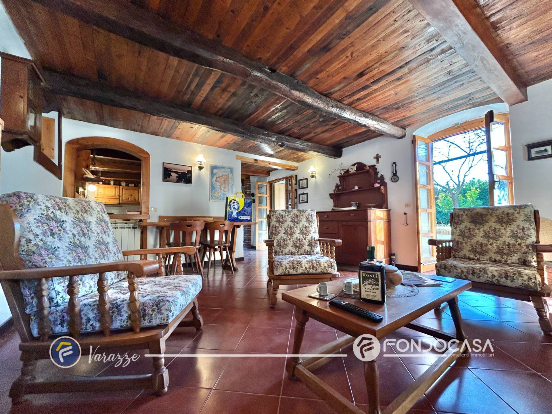 Casa indipendente in vendita a Varazze, Casanova