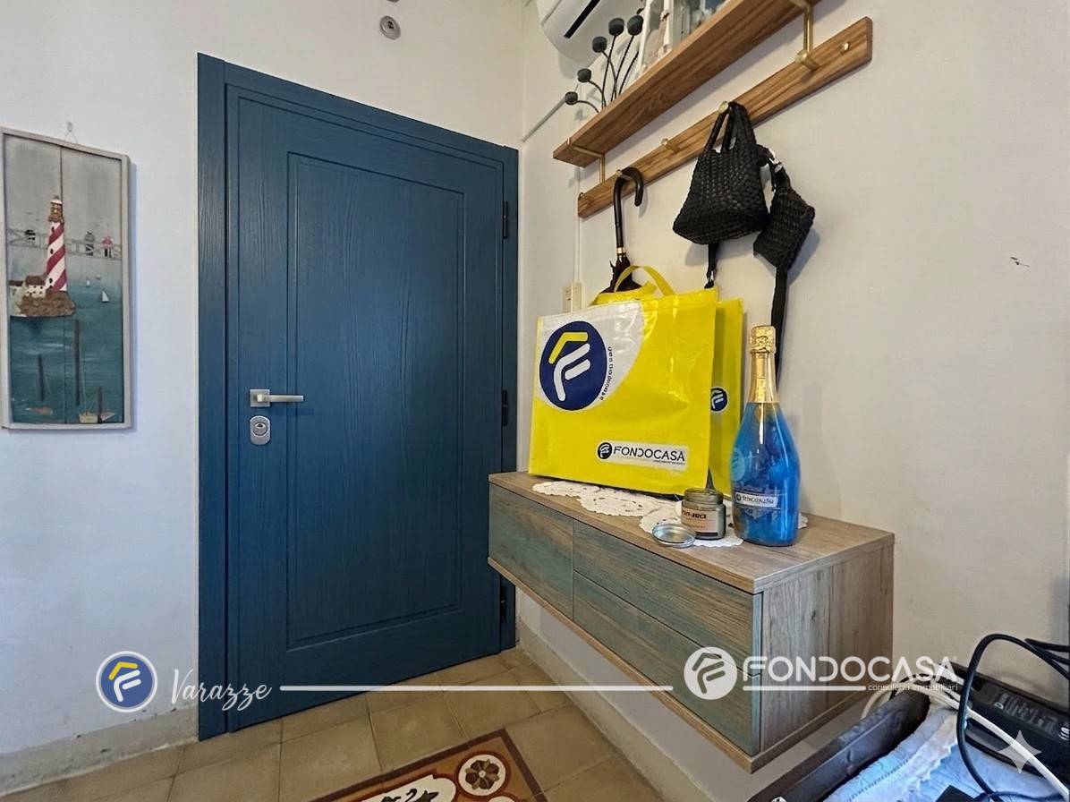 Appartamento in vendita a Varazze