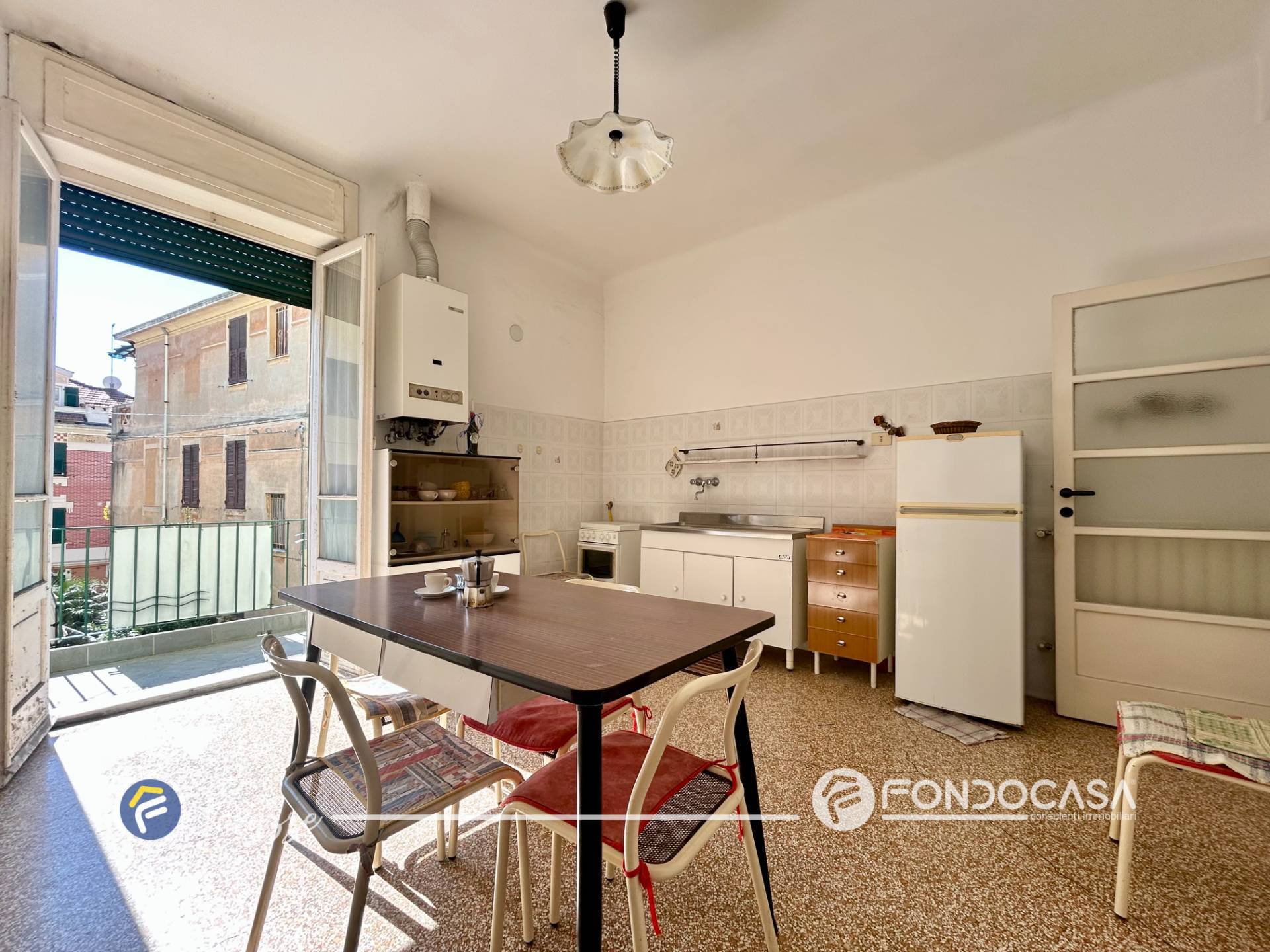 Appartamento in vendita a Varazze