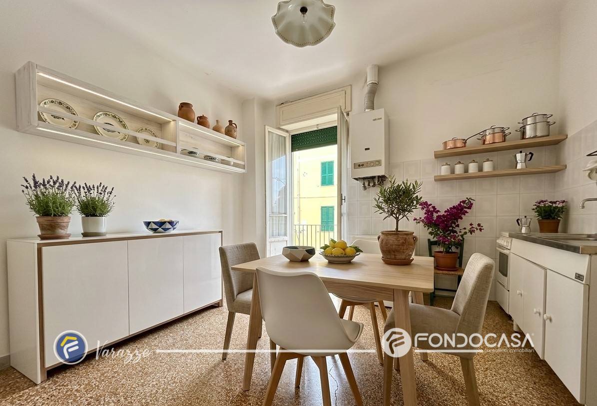 Appartamento in vendita a Varazze