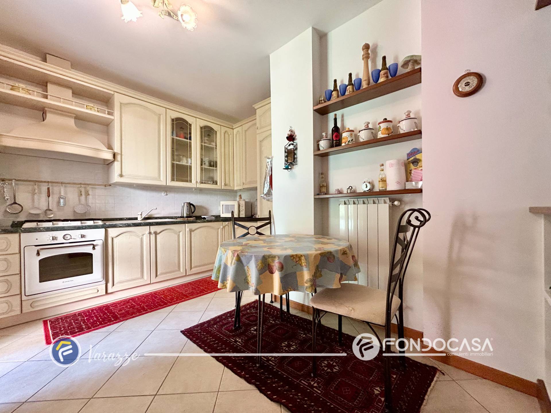 Appartamento in vendita a Varazze