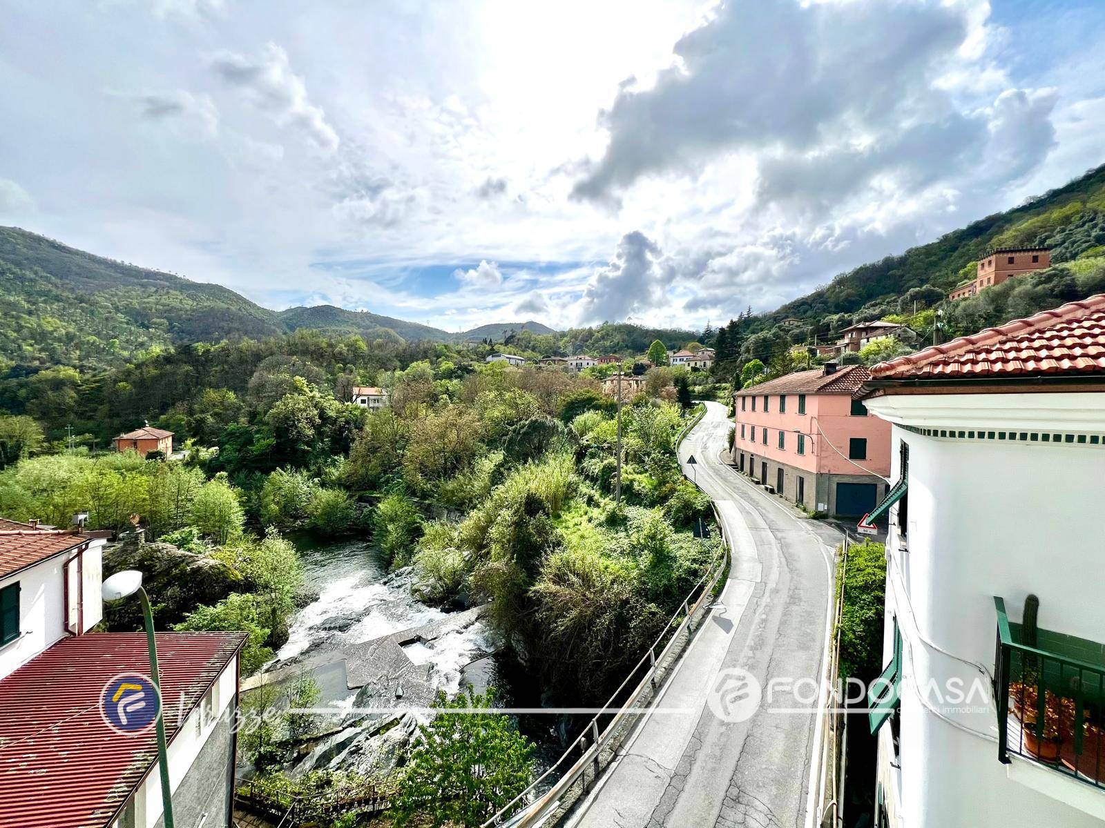 Appartamento in vendita a Varazze