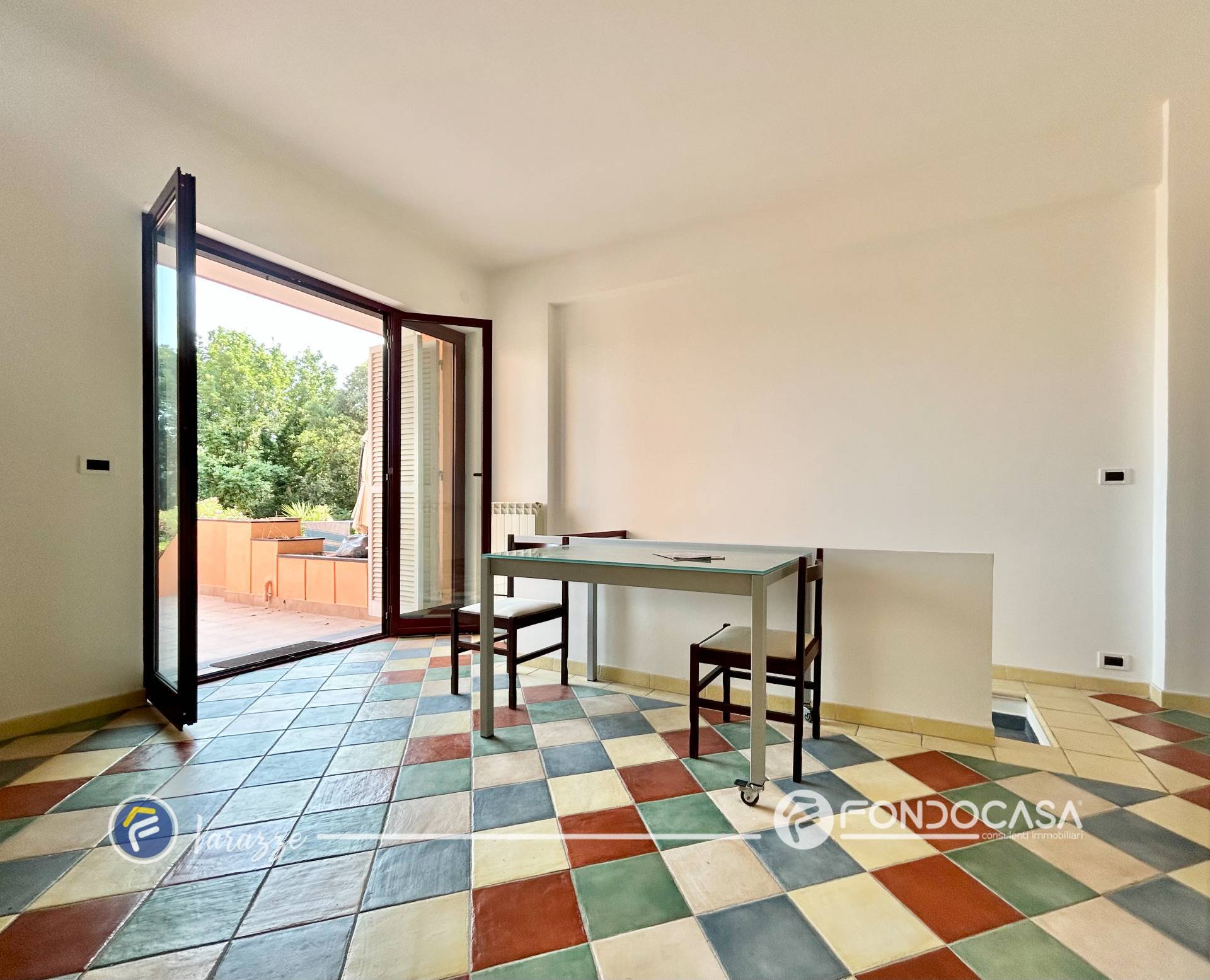 Appartamento in vendita a Varazze