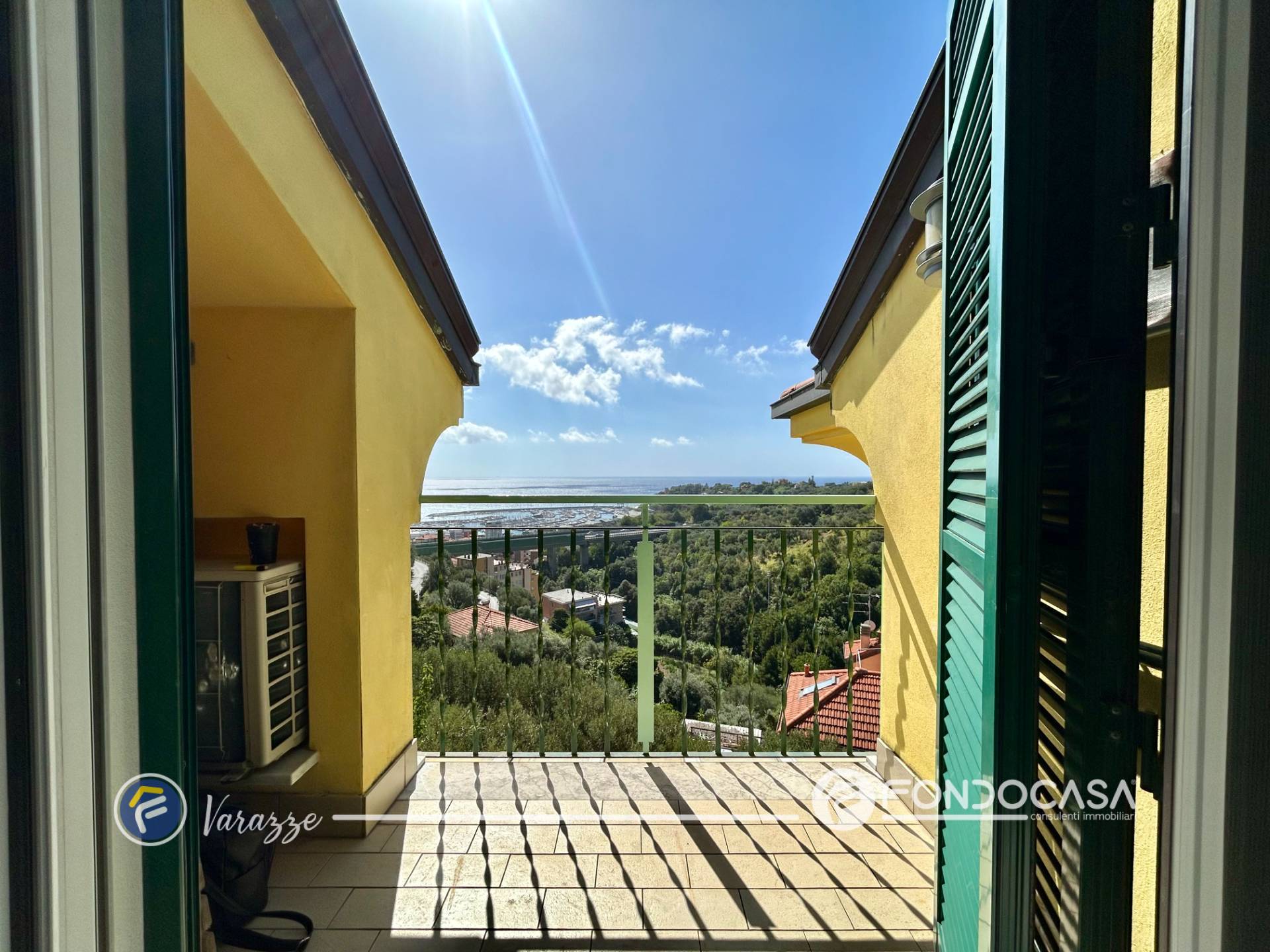 Appartamento in vendita a Varazze