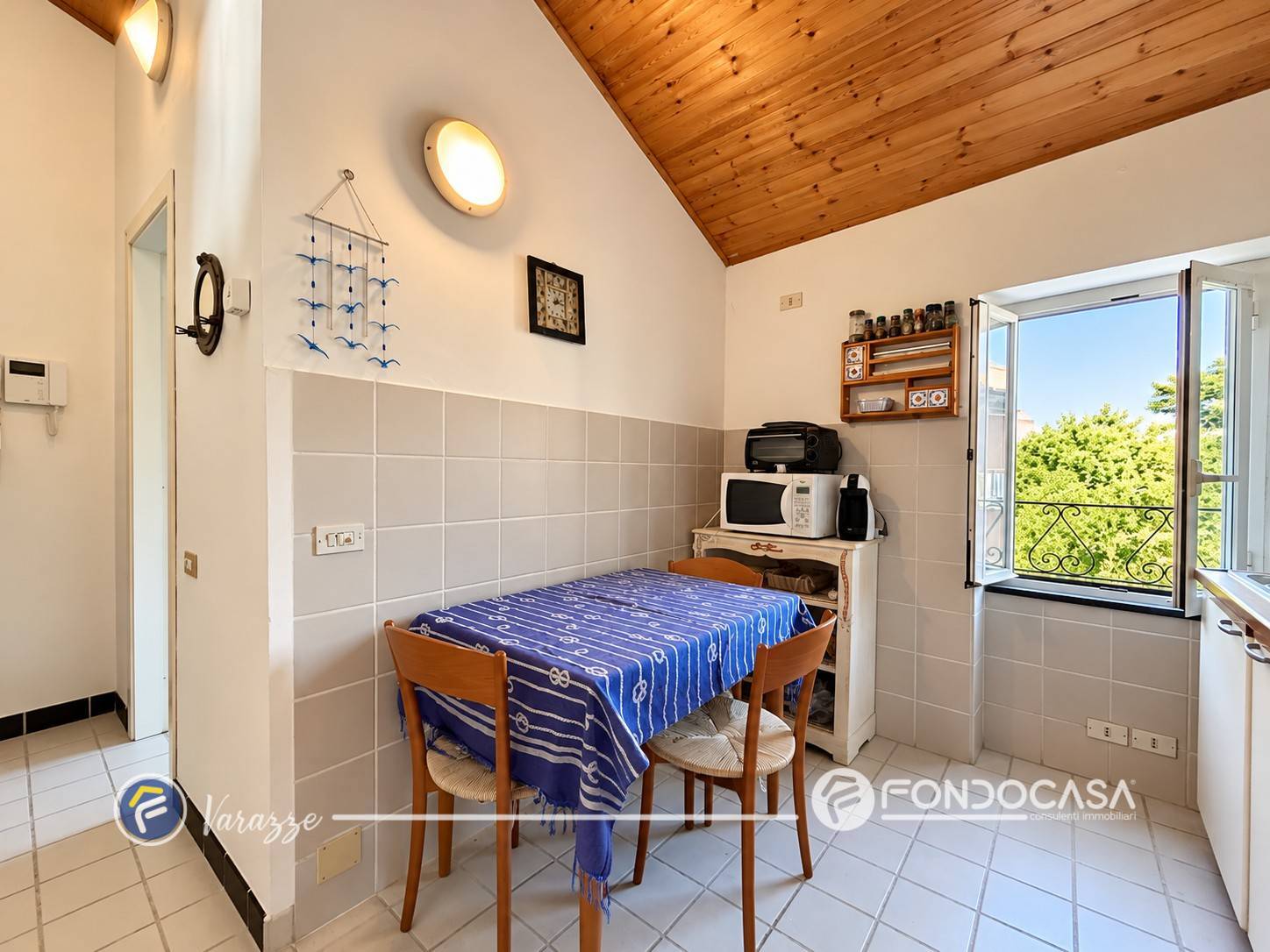 Appartamento in vendita a Celle Ligure