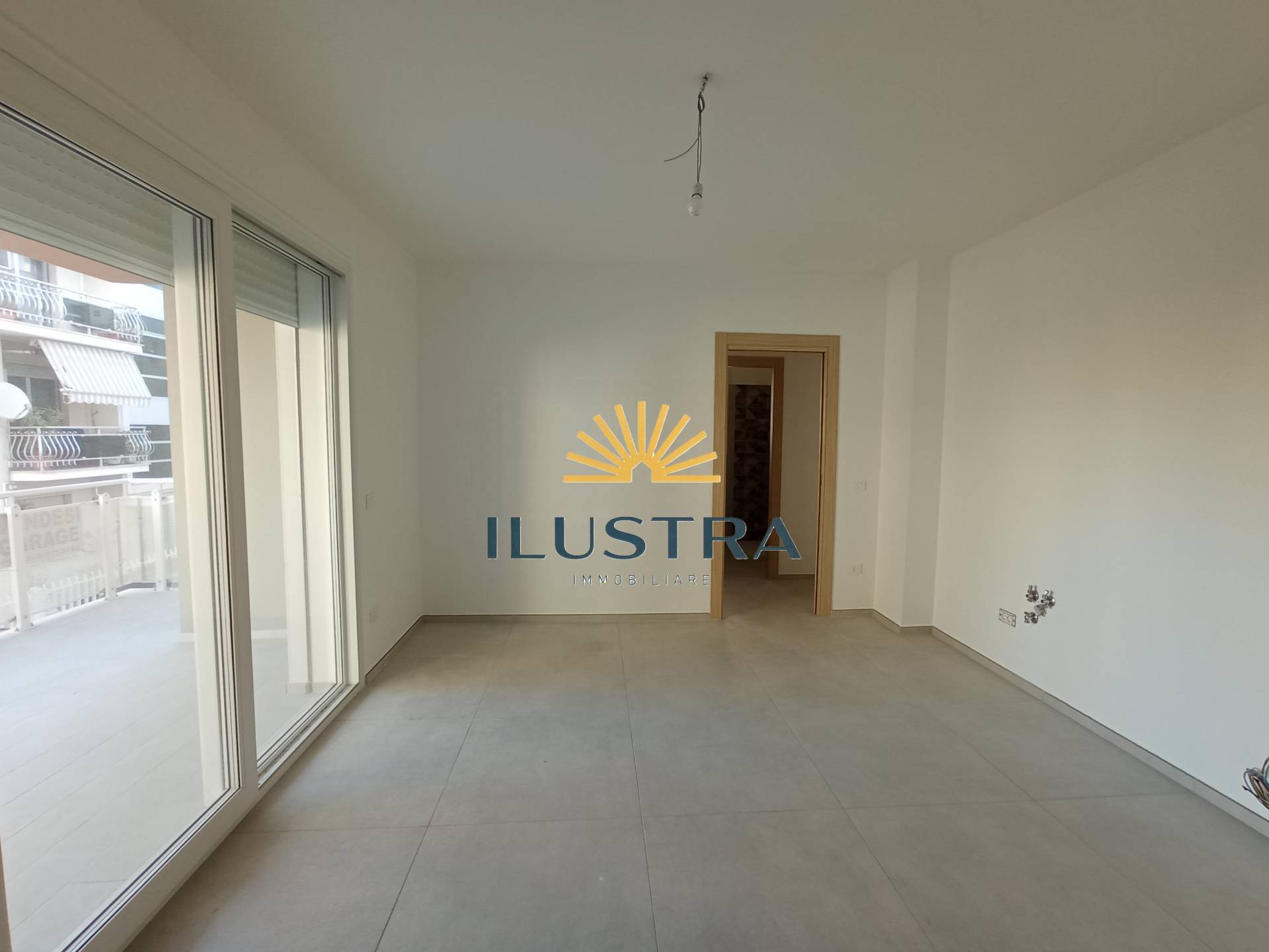 Appartamento in vendita a Alba Adriatica, Zona Mare